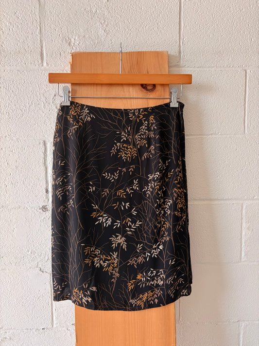 Classic Neutral Floral Skirt : 10