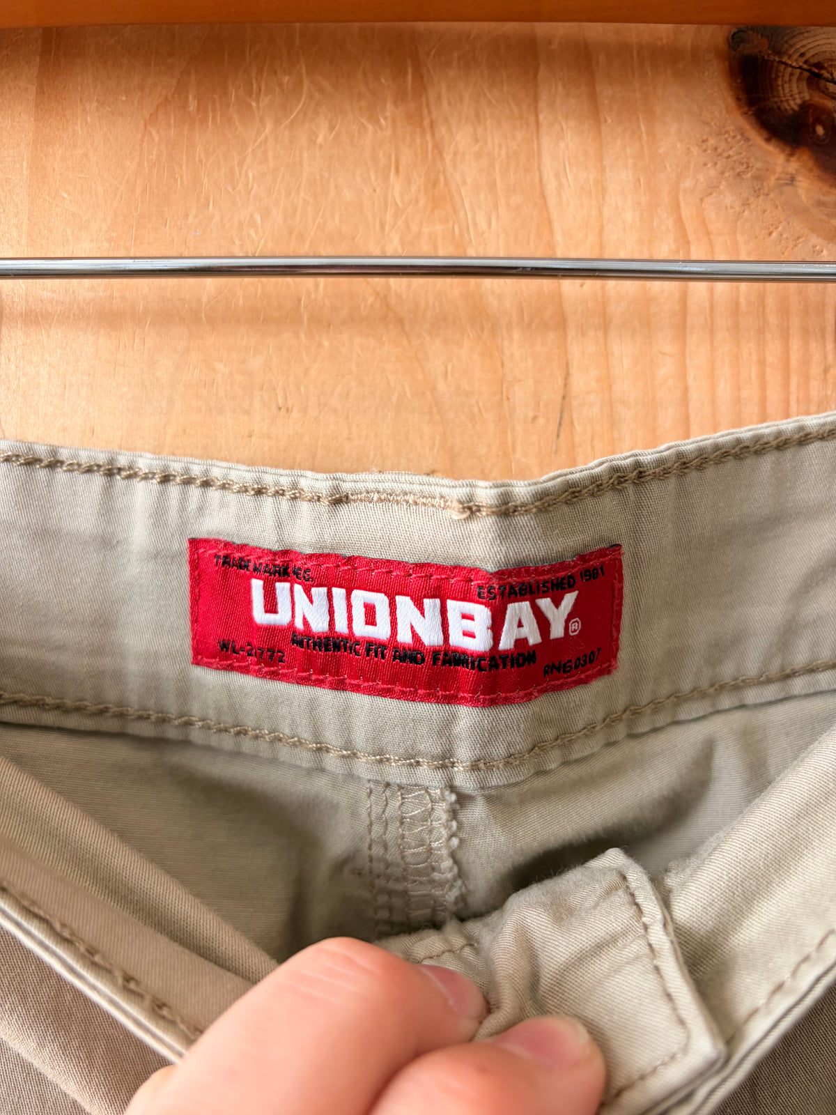 Union Bay Khaki Shorts : 34