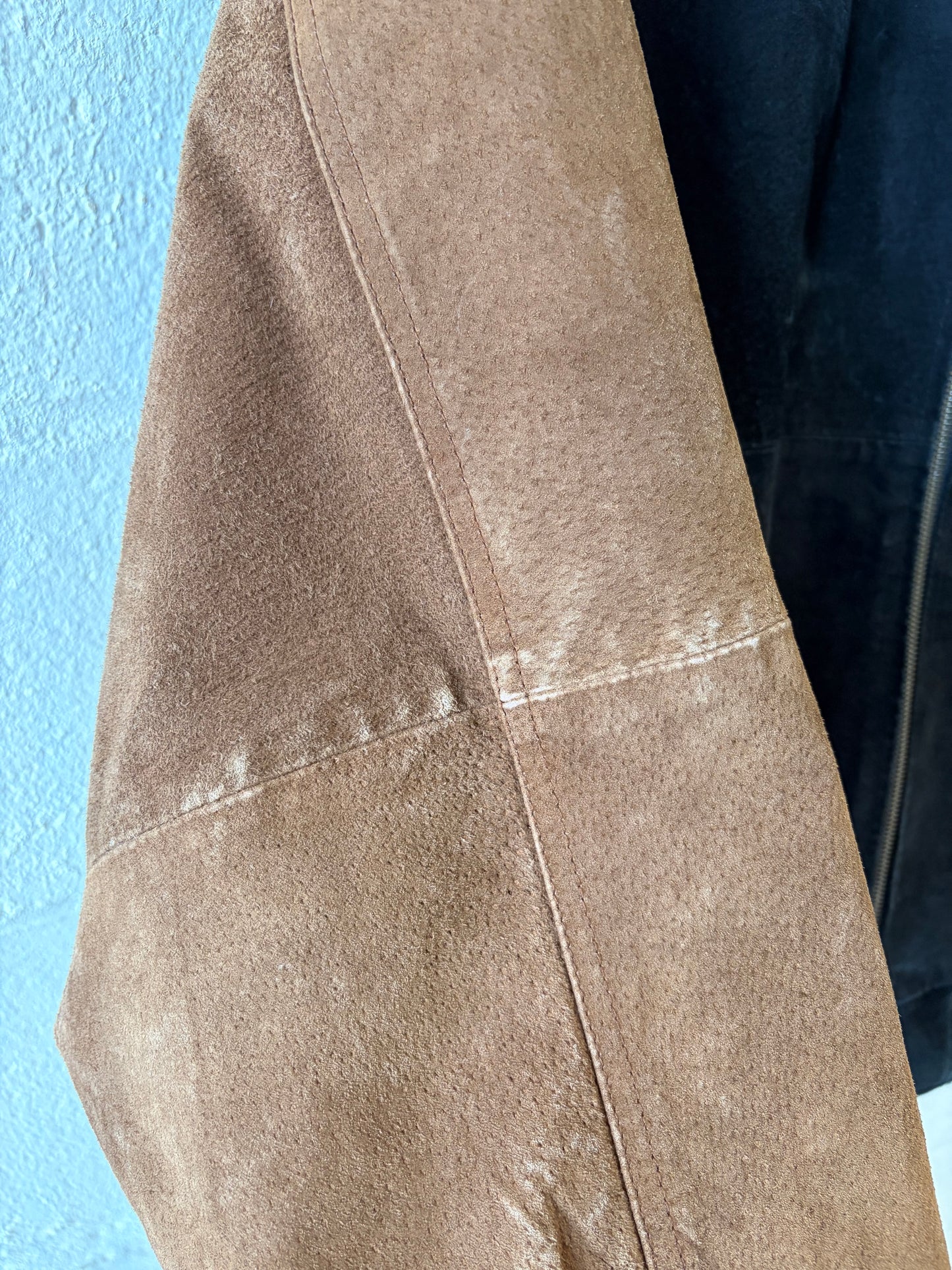 Vtg Brown & Black Leather Bomber Jacket : L (Local Pick Up Only)