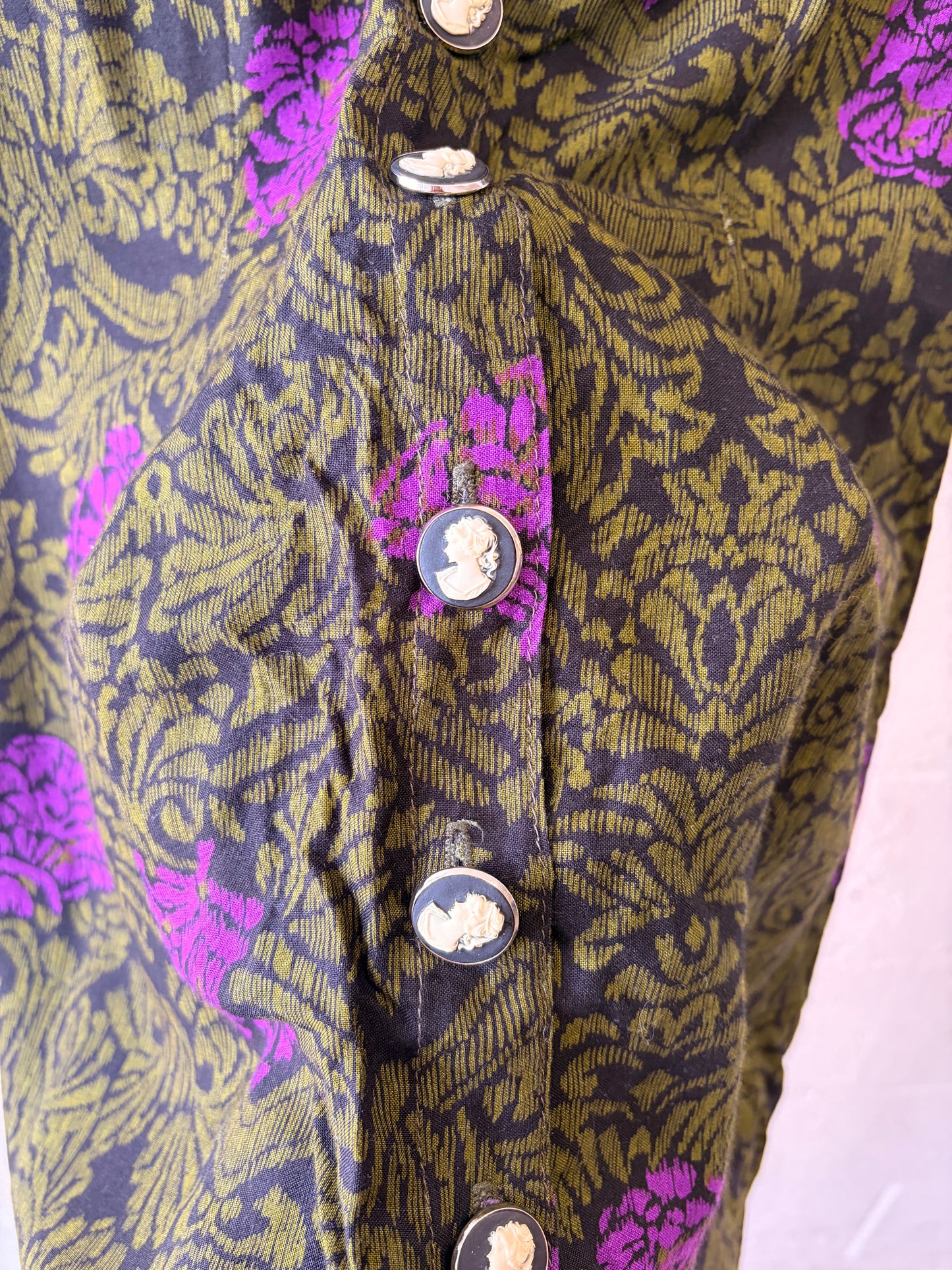 Floral Cameo Button Dress : S/M