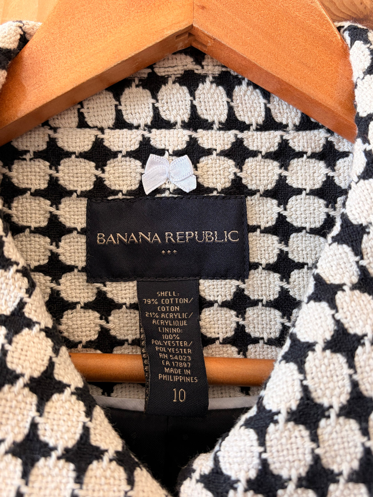 Banana Republic Spotted Blazer : 10
