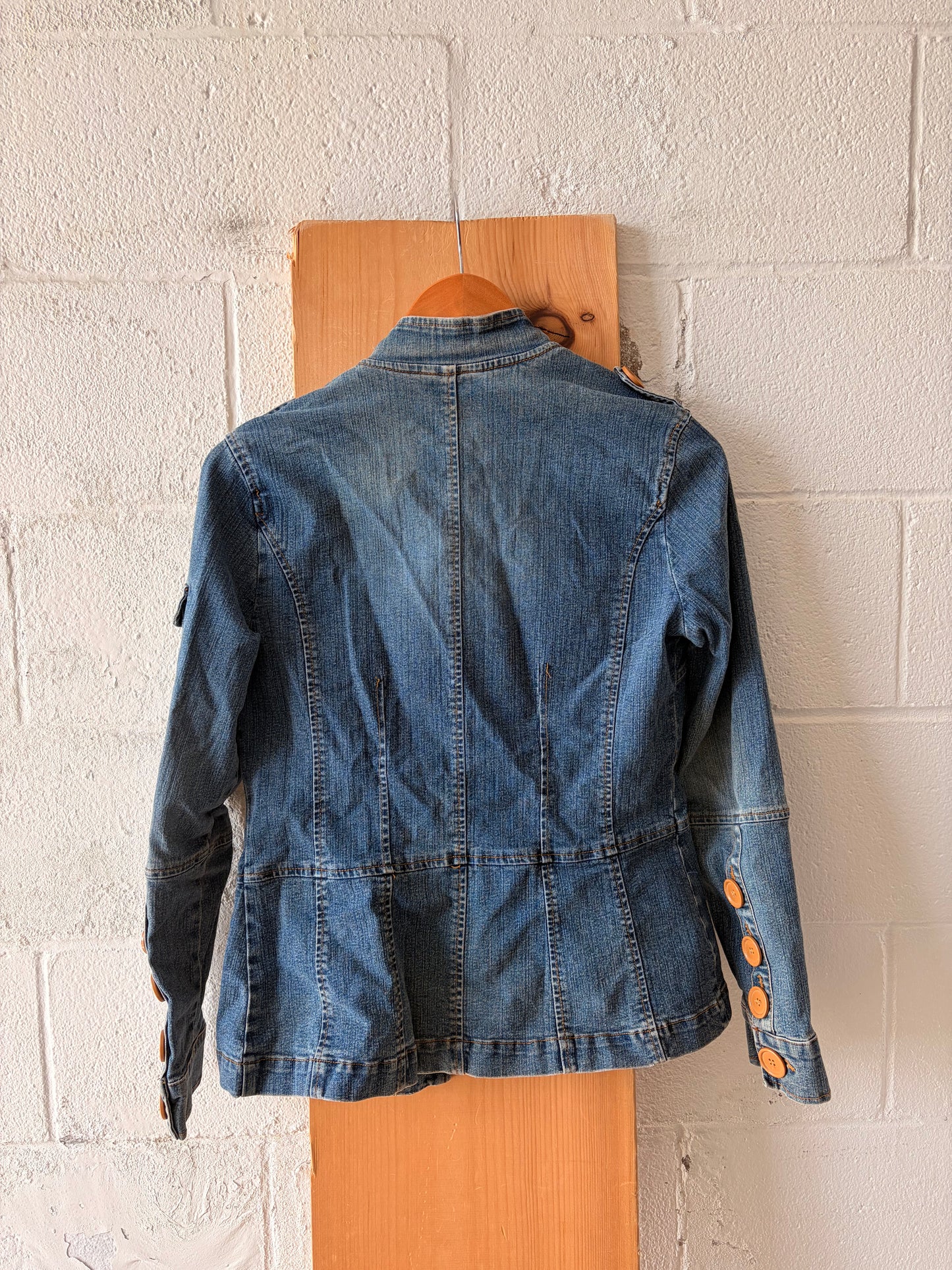 Button Detailed Denim Jacket : M