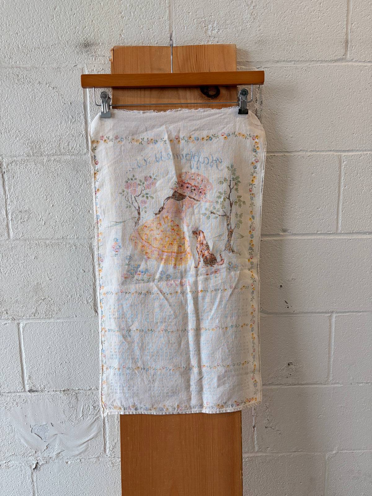 1975 Cloth Calendar Wall Hang