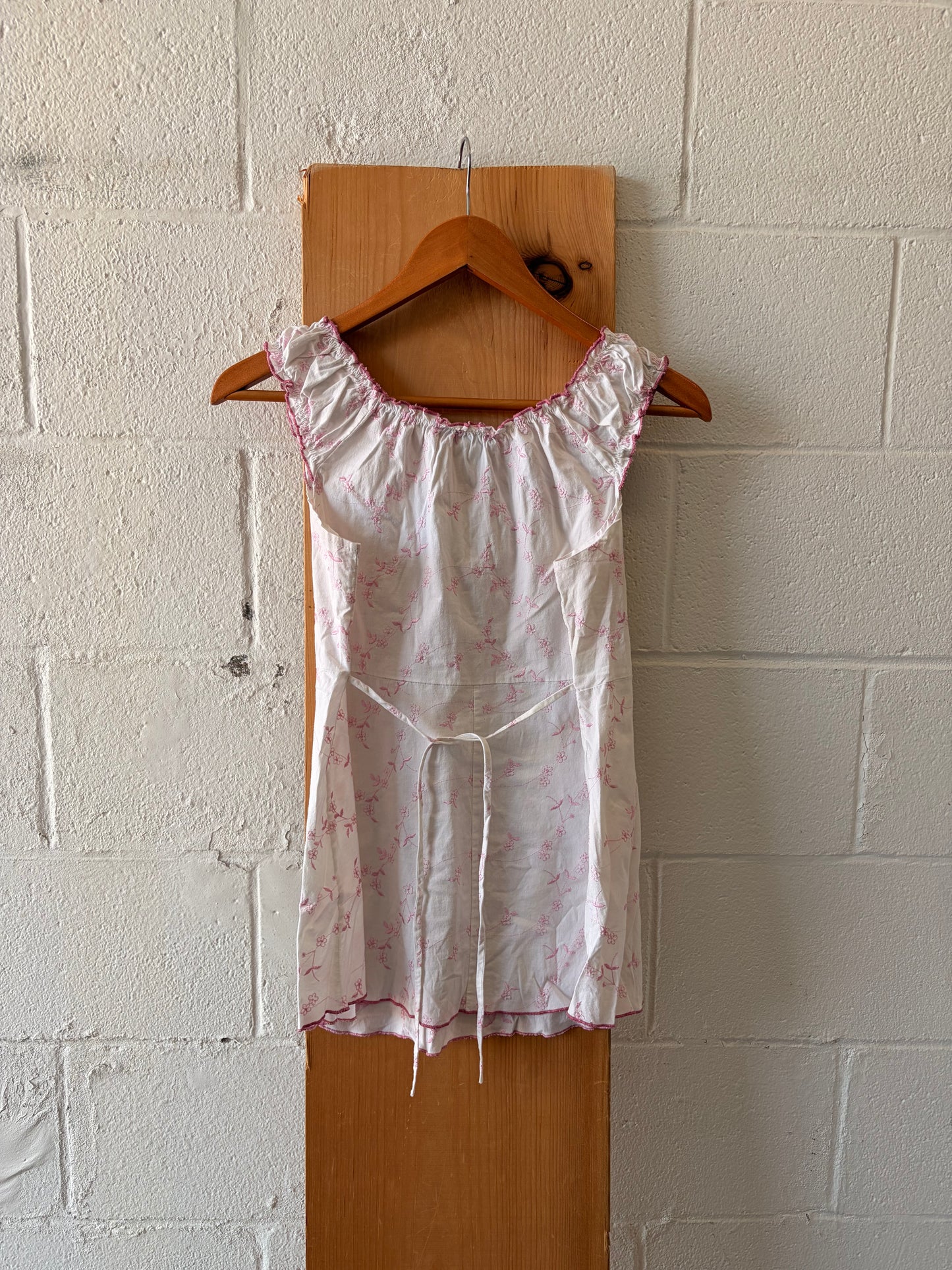 Pink & White Floral Top : 1XL