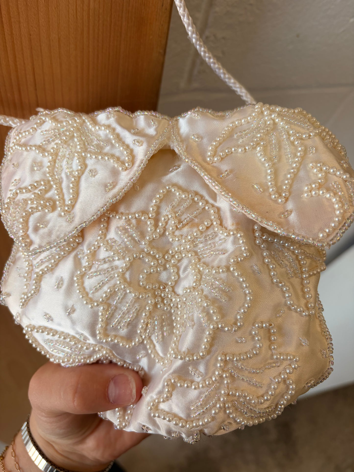 Delicate Drawstring Pouch Purse