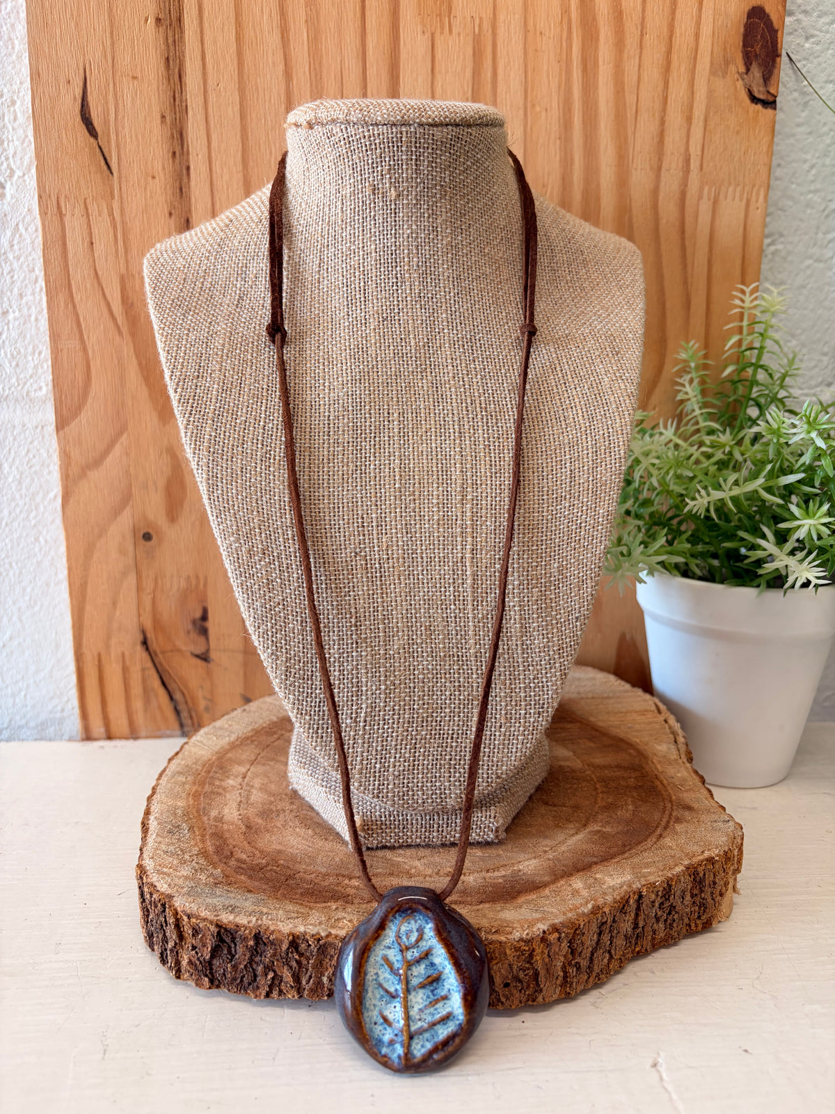 Ceramic Leaf Cord Necklace