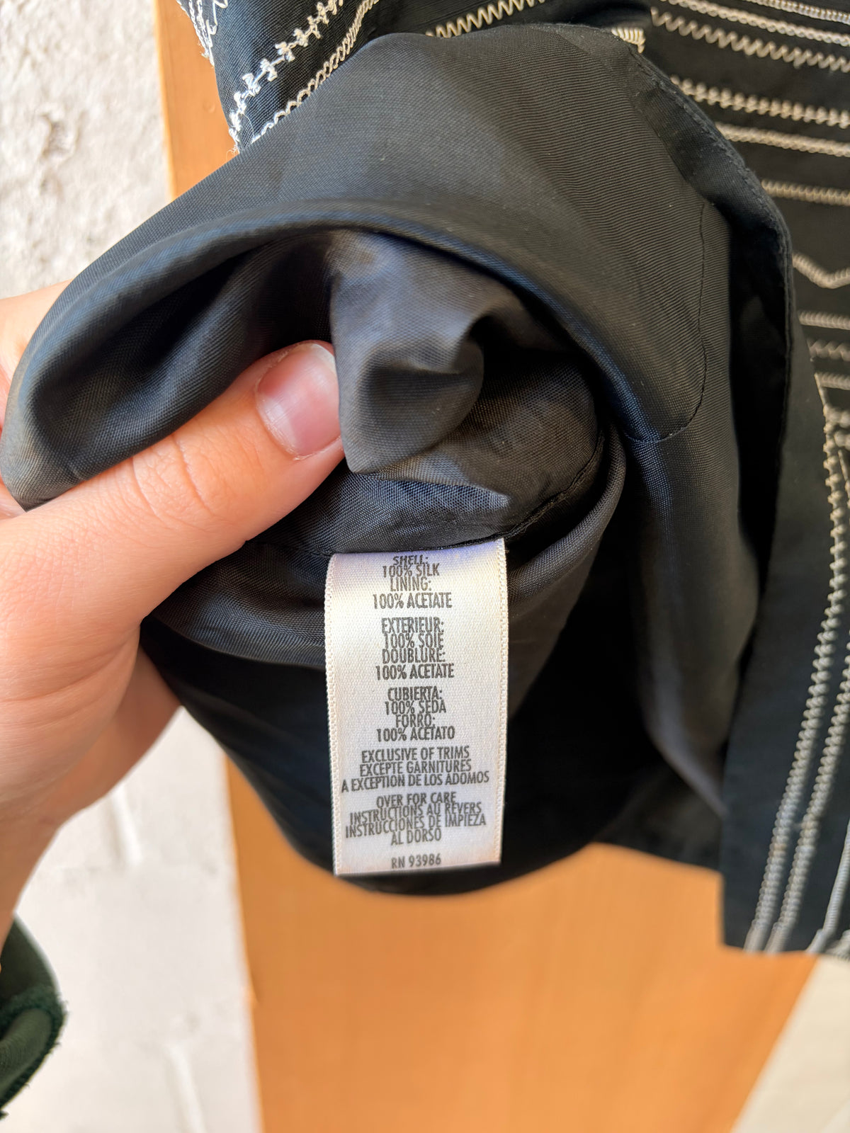 Vtg Black & White Patterned Silk Tank : 8