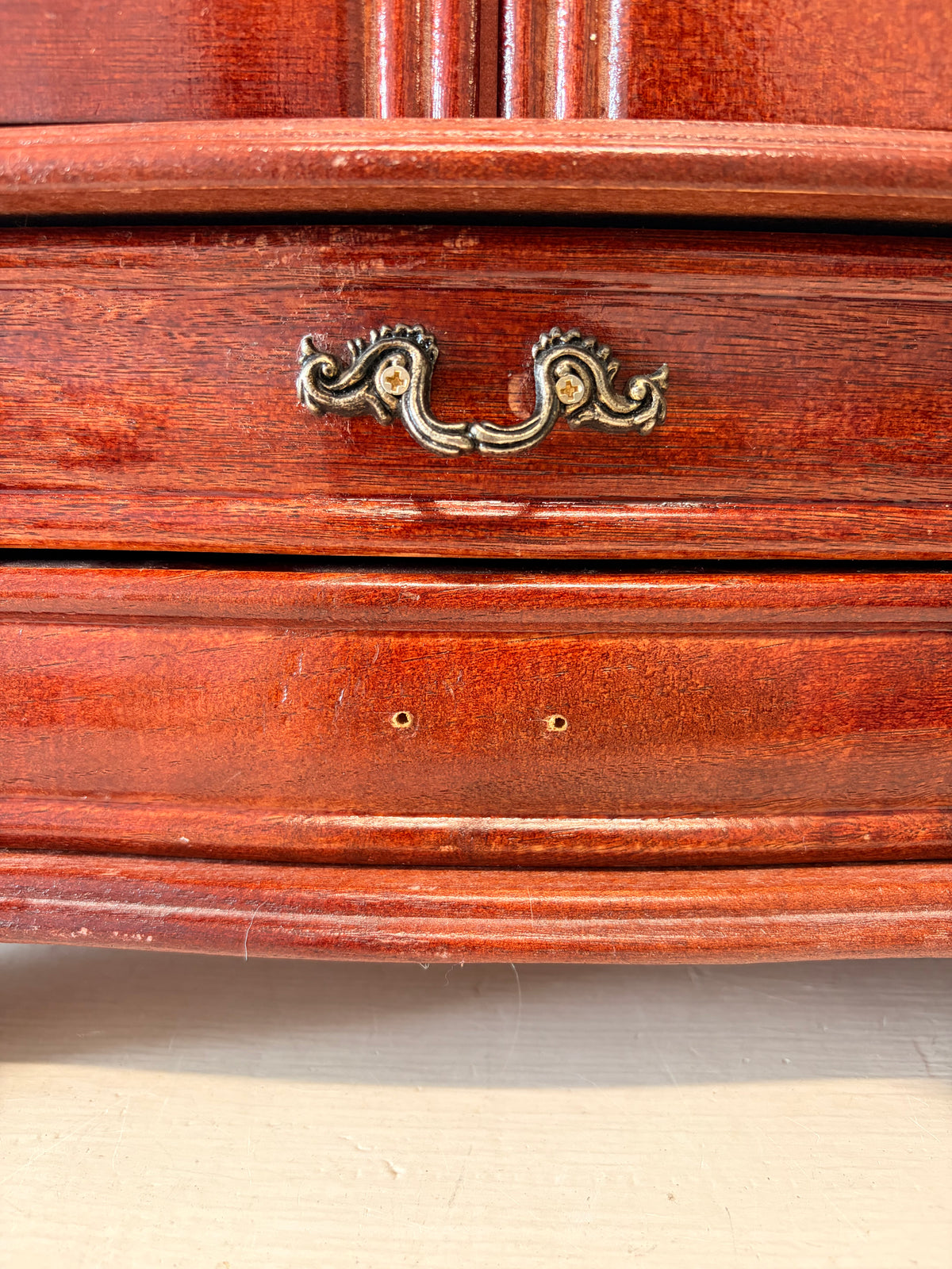 Vtg Floral Jewelry Armoire (Local Pick Up Only - As Is)