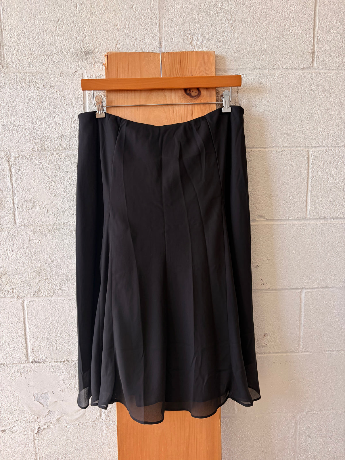 Classic Black Midi Skirt : 16W/20W