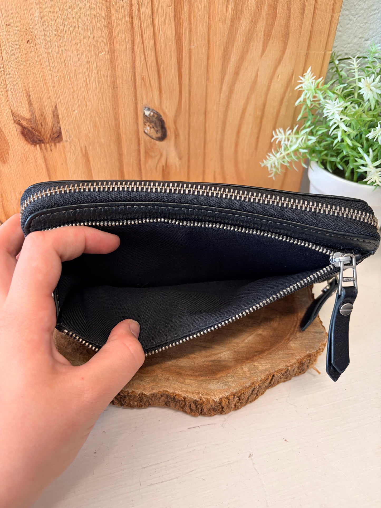 Black Fossil Wallet