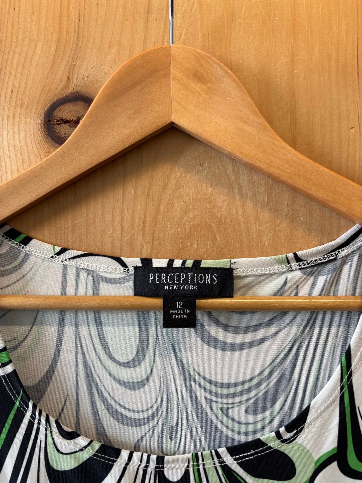 Green Swirl Tank : 12