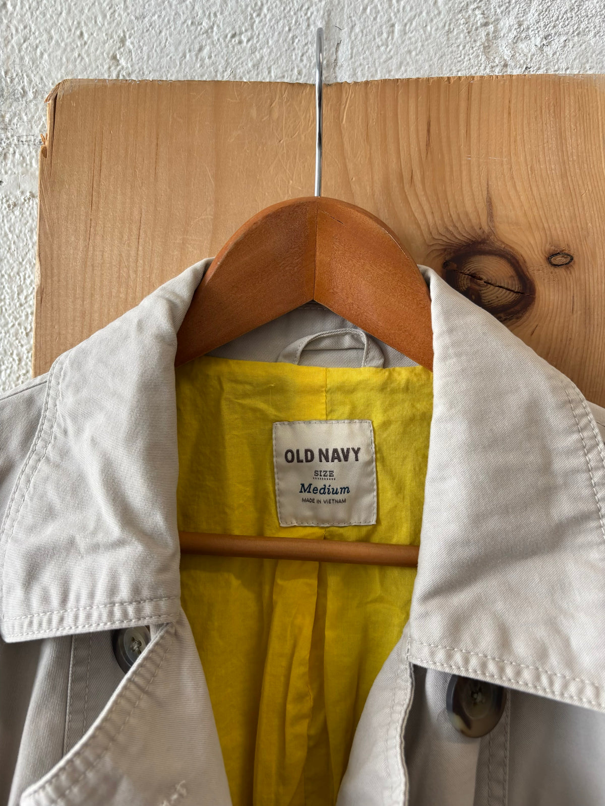 Old Navy Trench Coat : M