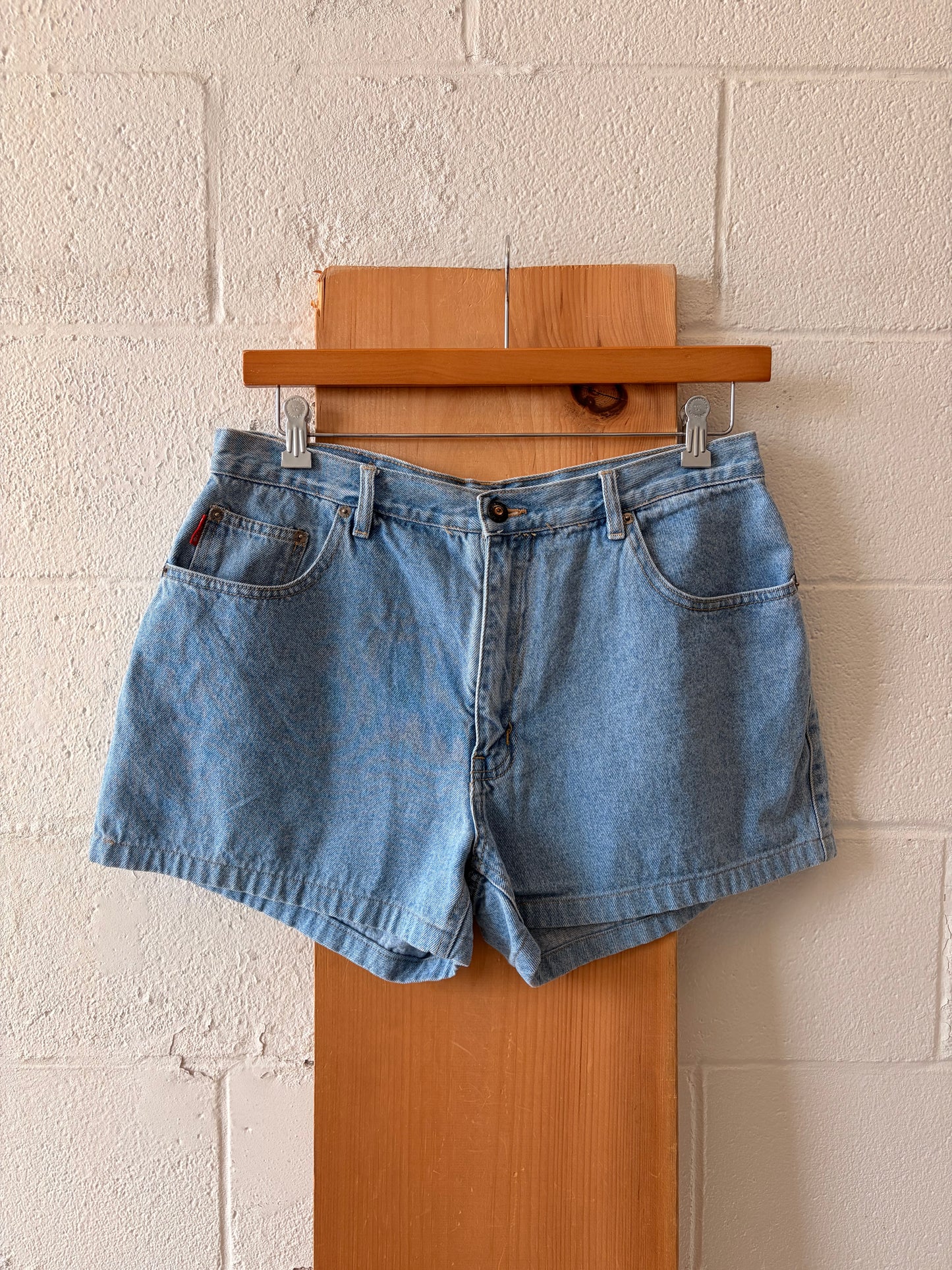 Vtg Bugle Boy Denim Shorts : 36W