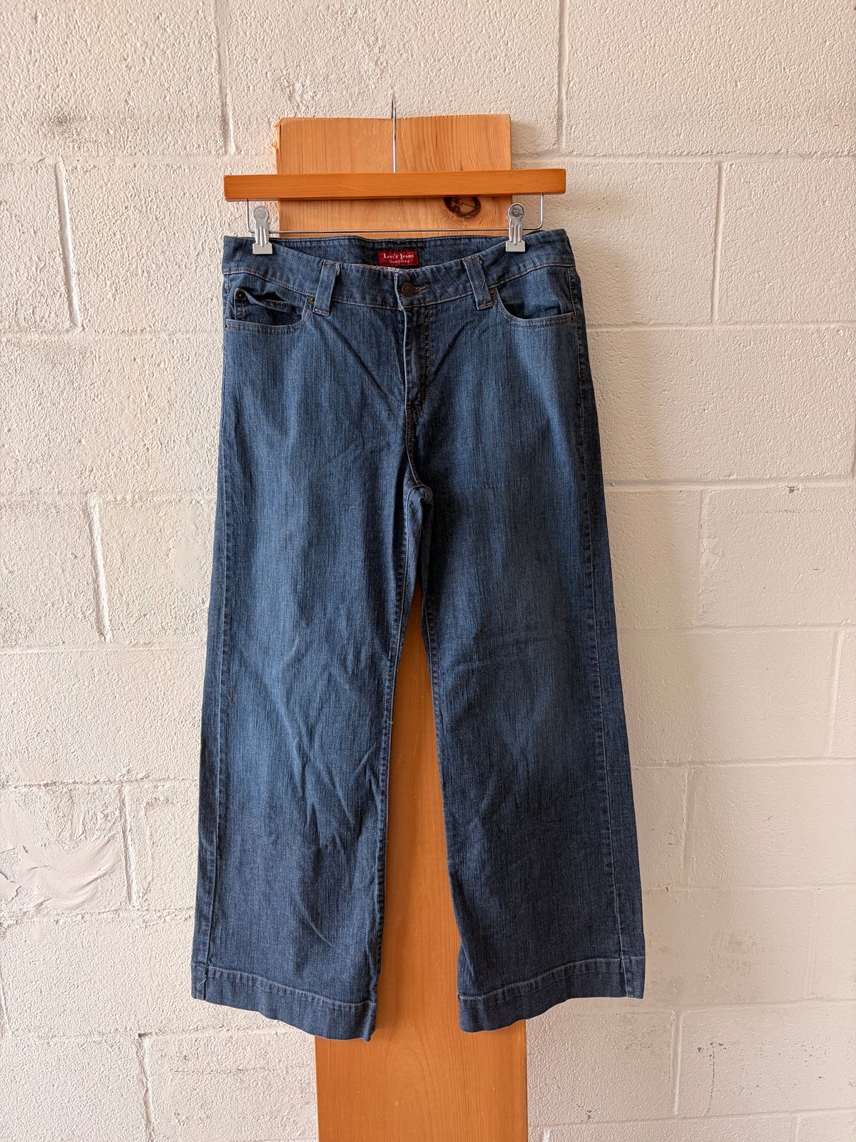 Levi’s Wide Leg Jeans : 14M
