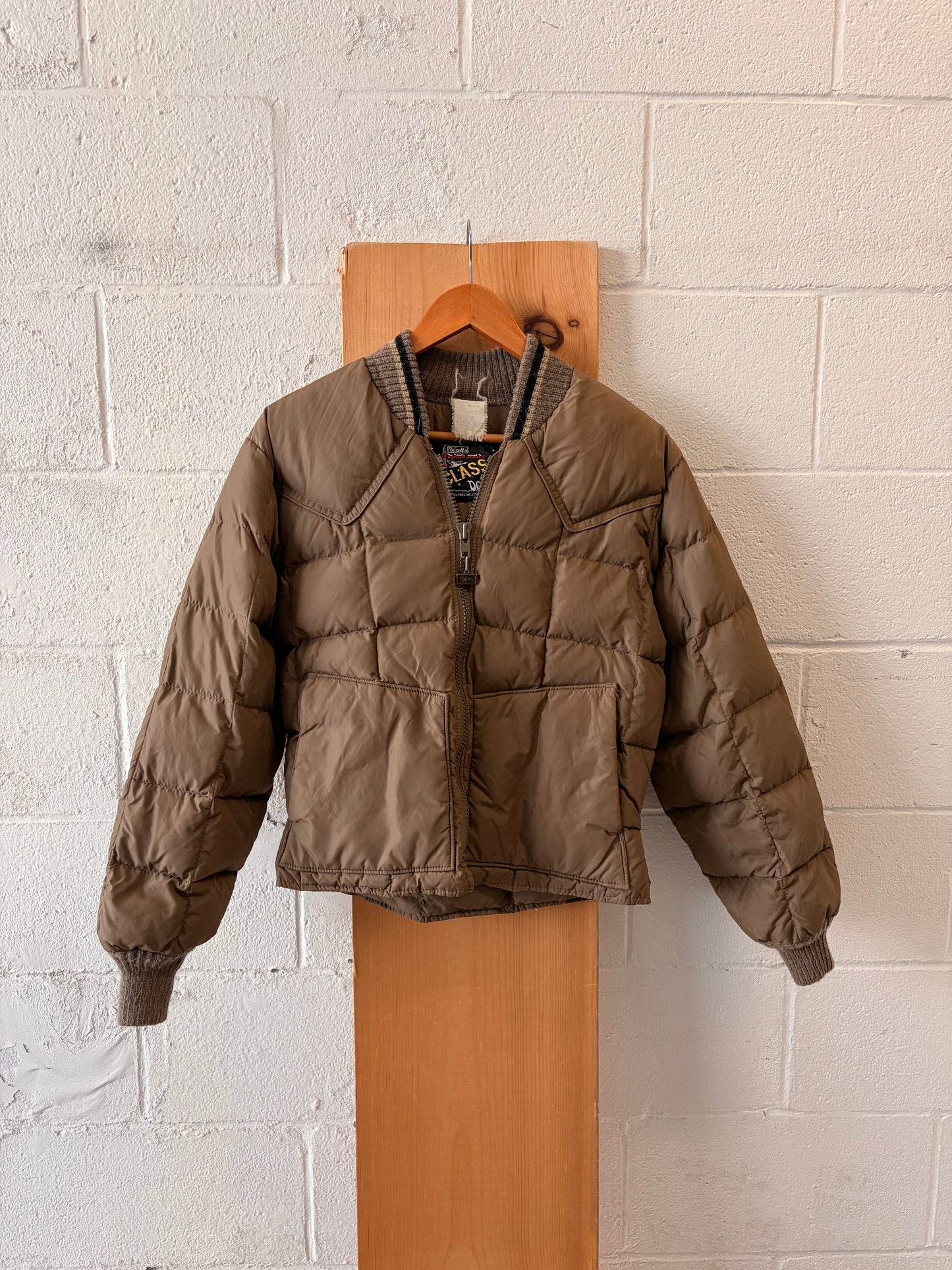 Vtg Walls Brown Puffer Coat : M (Local Pick Up Only)