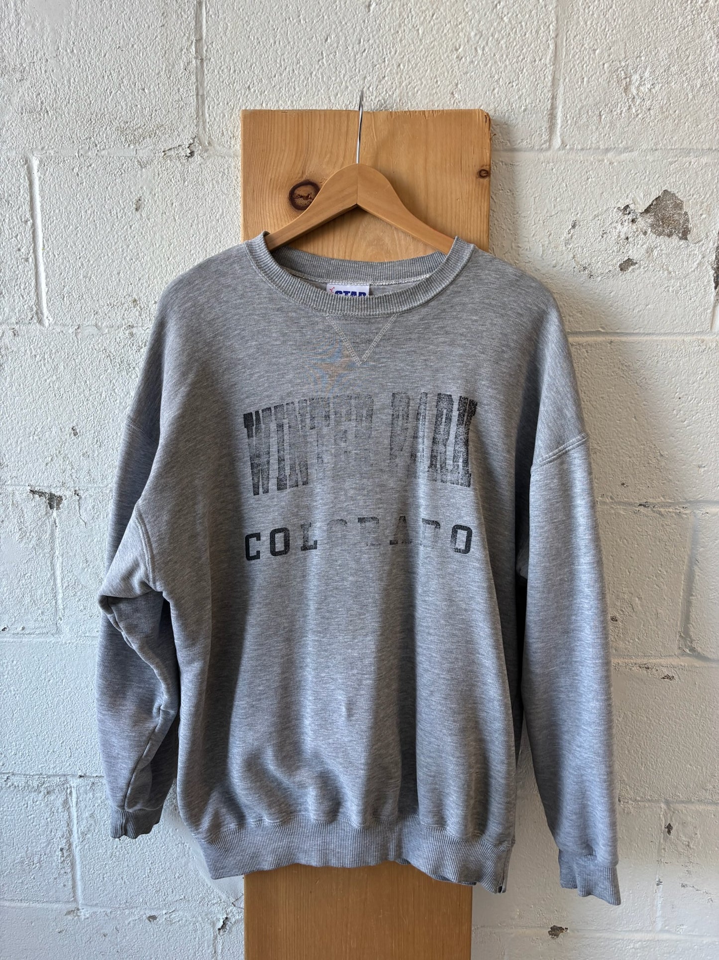 Vtg Faded Winter Park Crew : L/XL