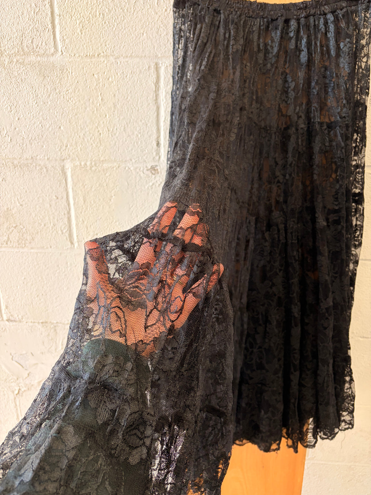 Sheer Black Lace Overlay Skirt : S
