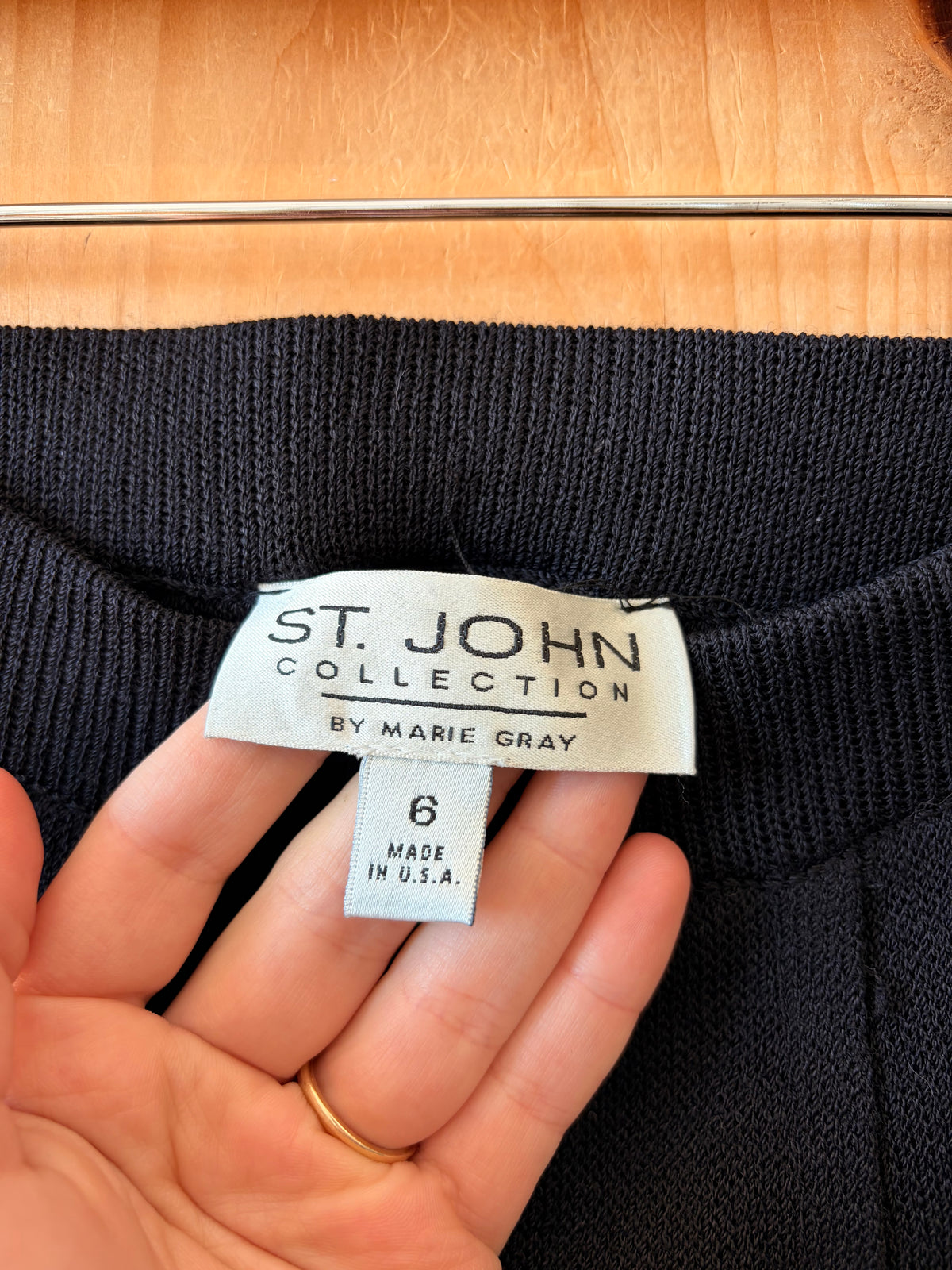 Vtg St. John Knit Black Skirt : 6