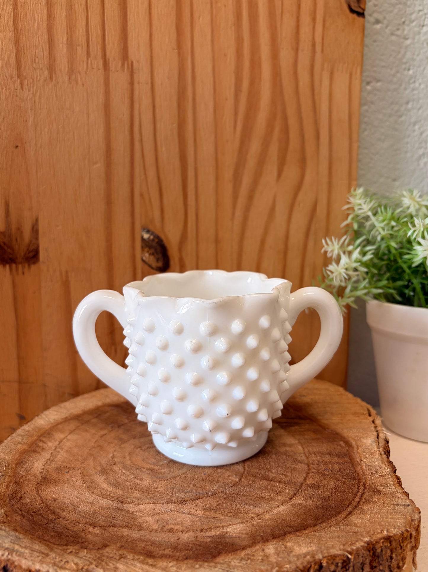 Vtg Fenton Milk Glass Sugar Bowl (Local Pick Up Only)