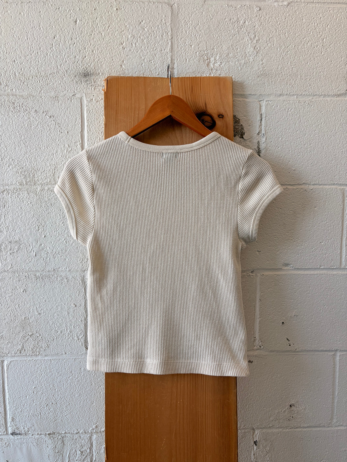 Gap Waffle Knit Tee : M