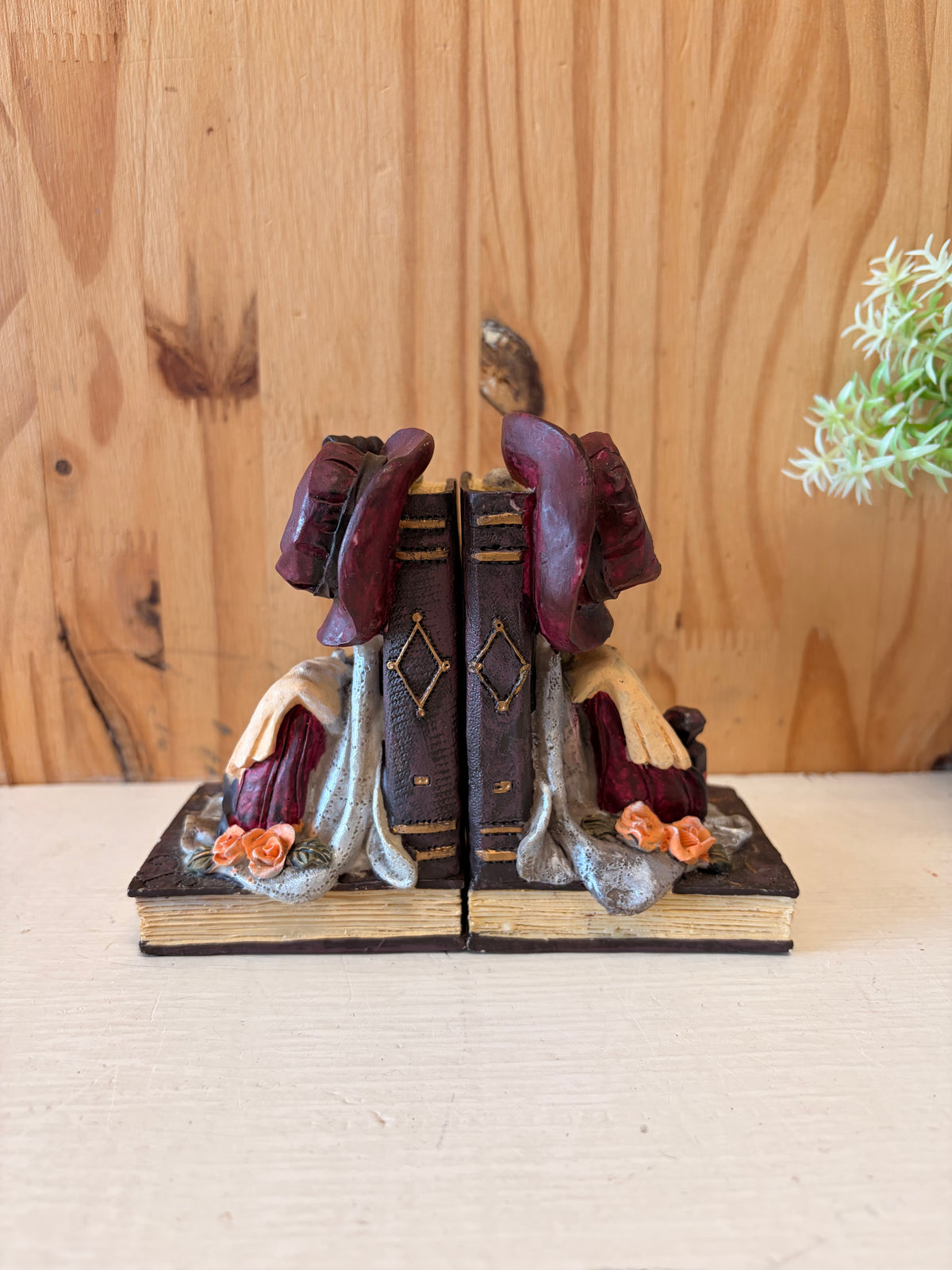 “Words of Love” Book Ends (As Is)