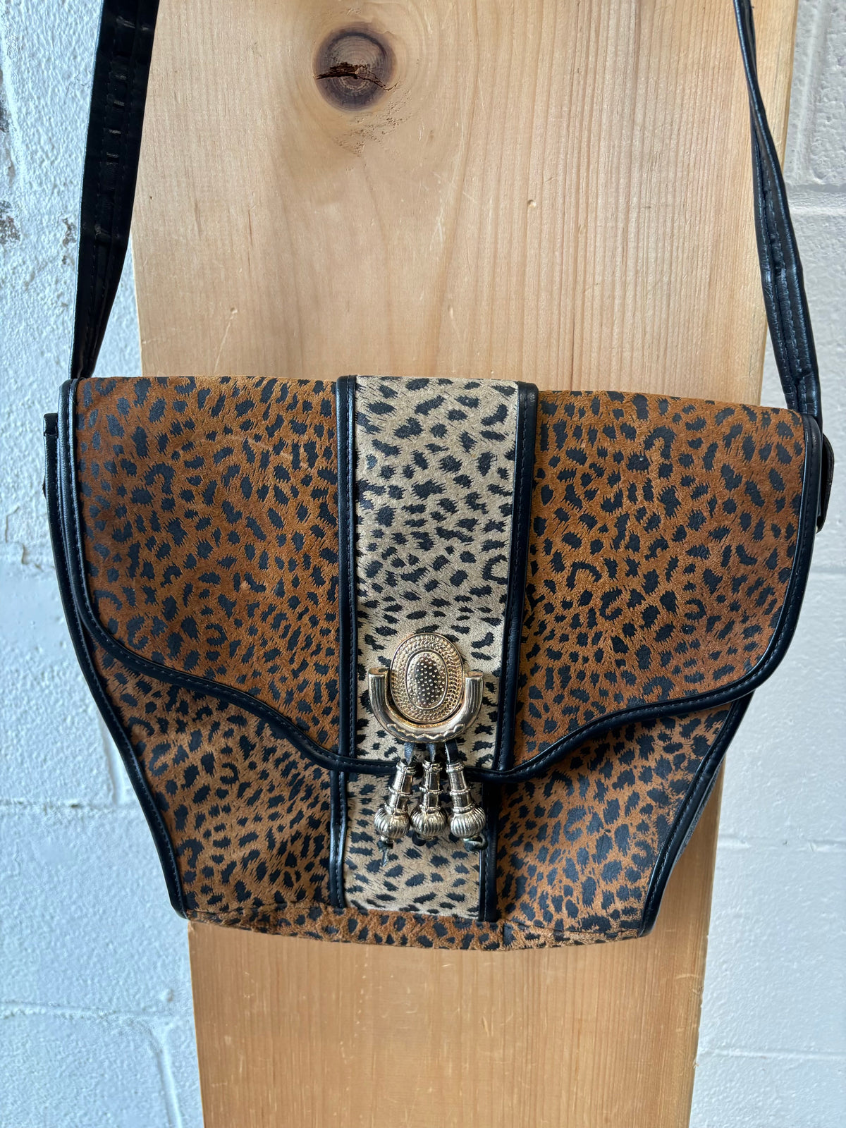 Vtg Leopard Print Crossbody Bag
