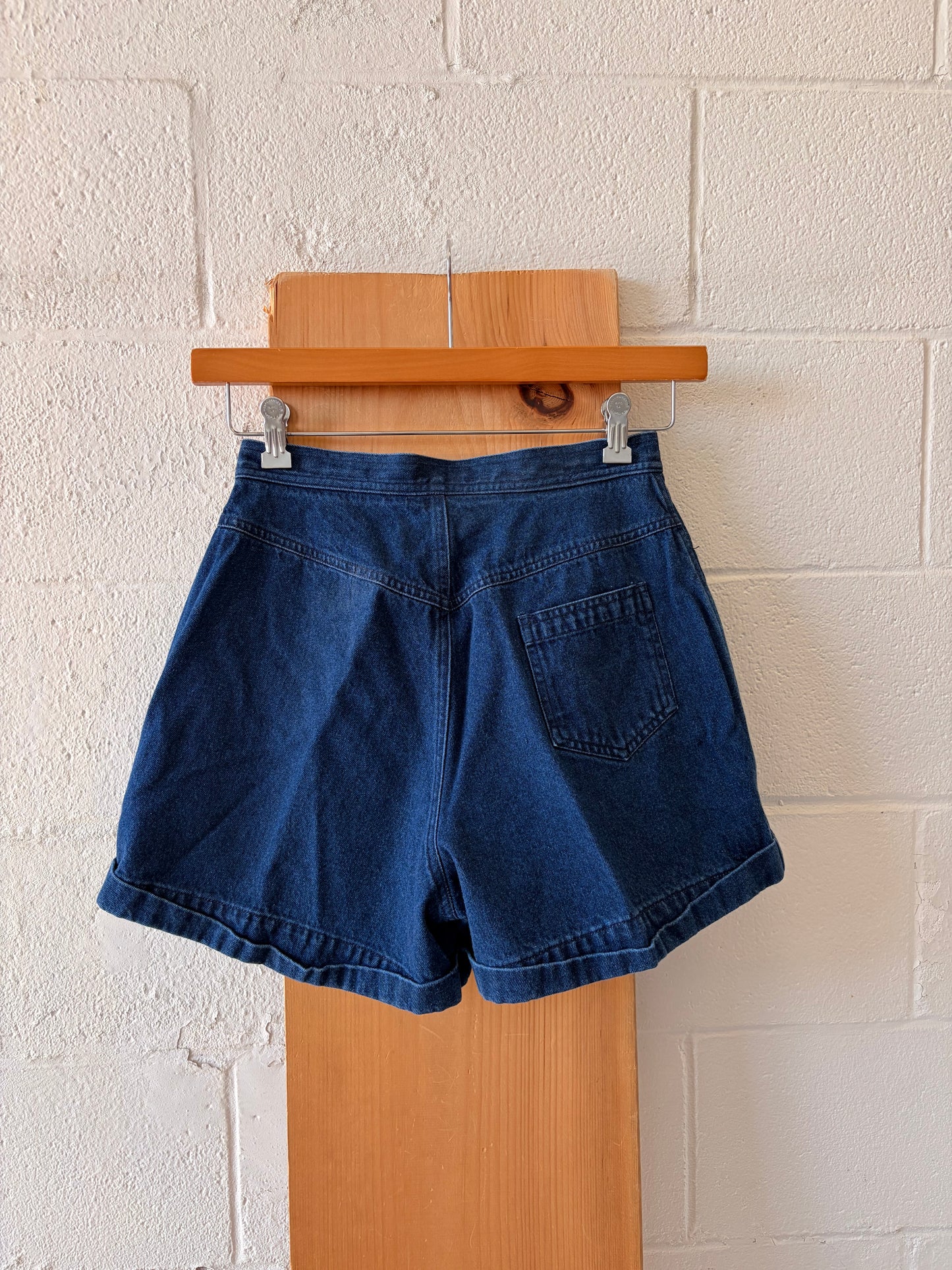 Dark Wash Denim Liz Shorts : 10P