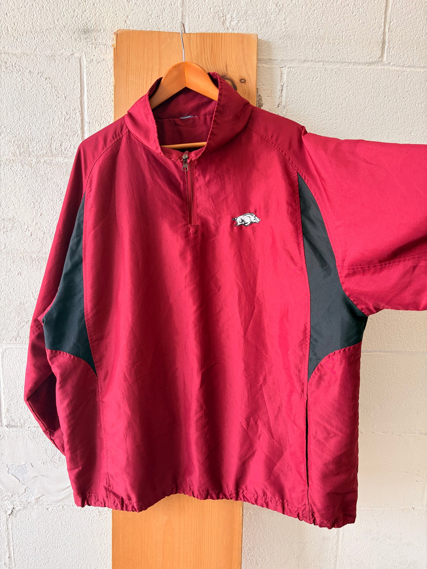 Arkansas Razorbacks Windbreaker : XL