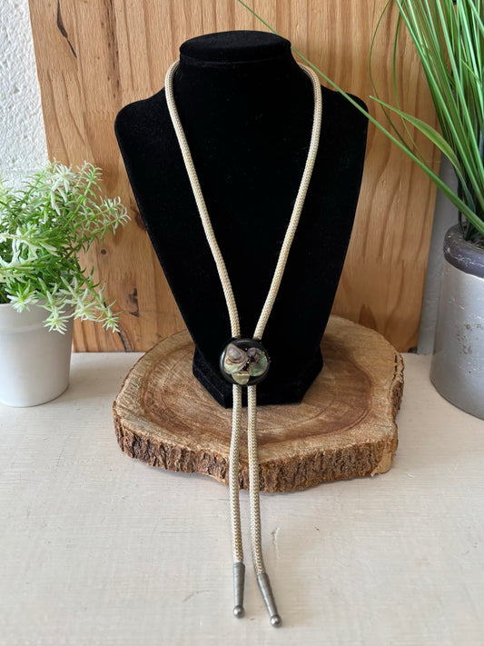 Resin Pendant Bolo Tie