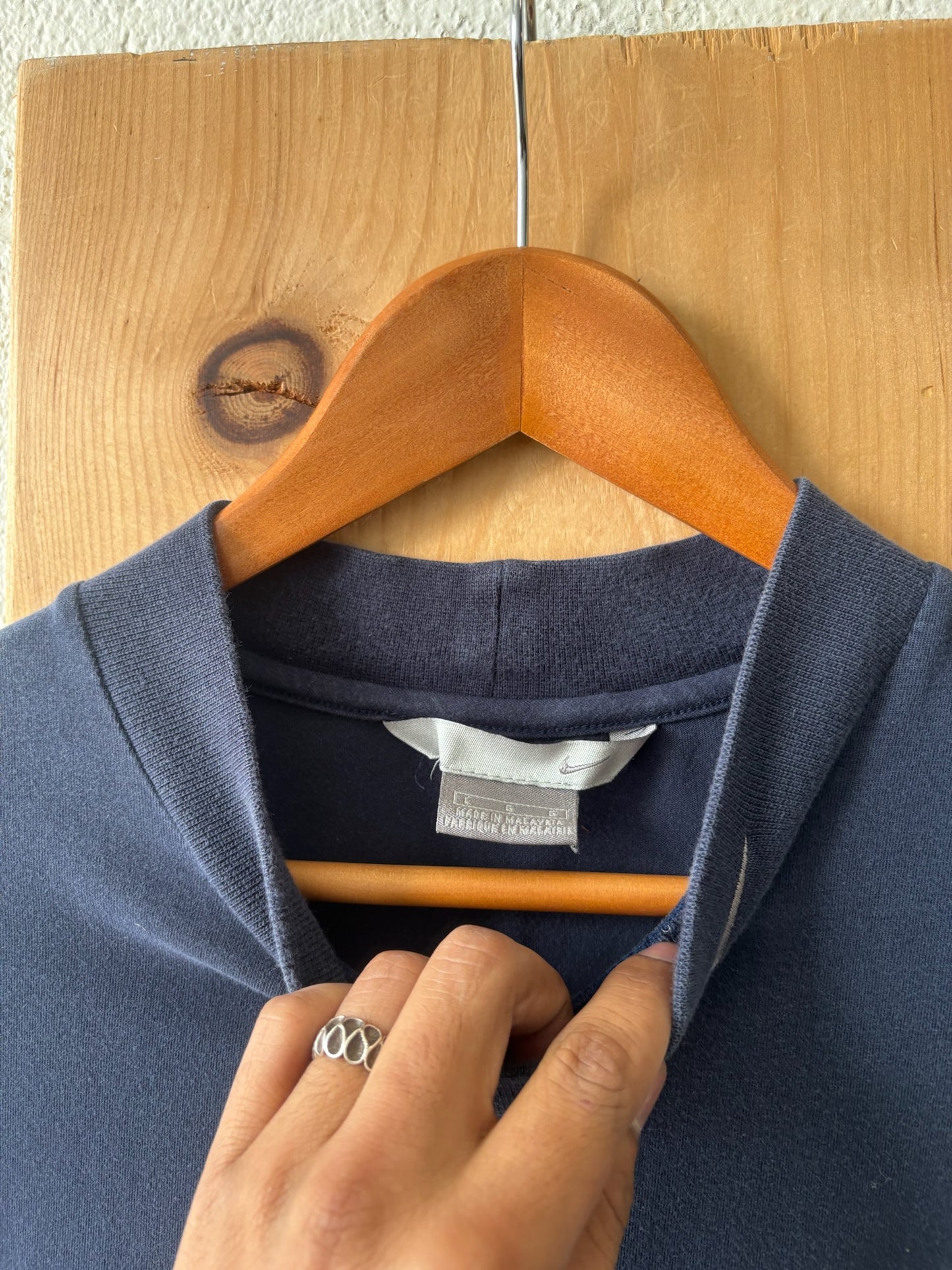 Nike Long Sleeve : L