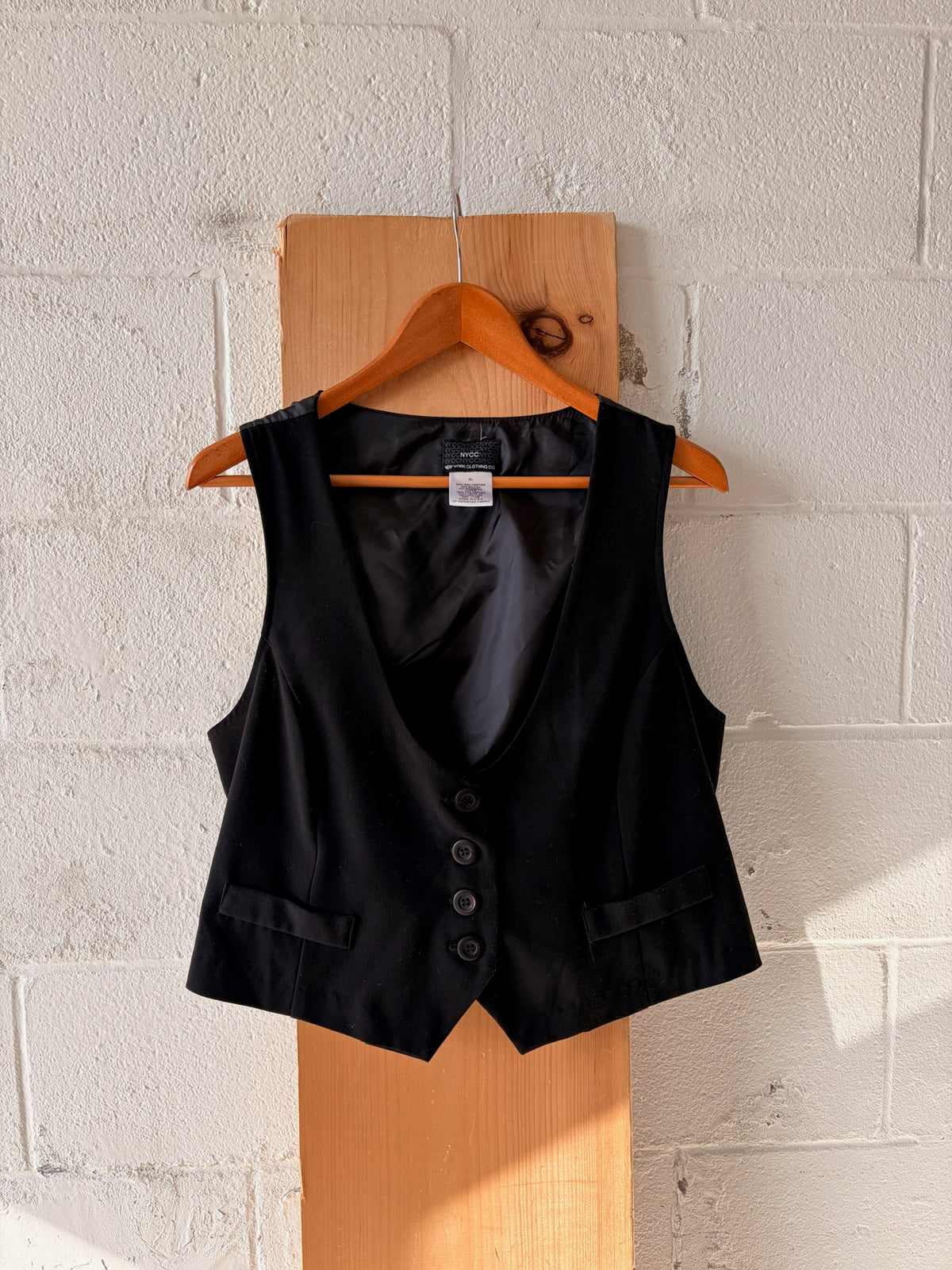 Classic Black Vest : XL