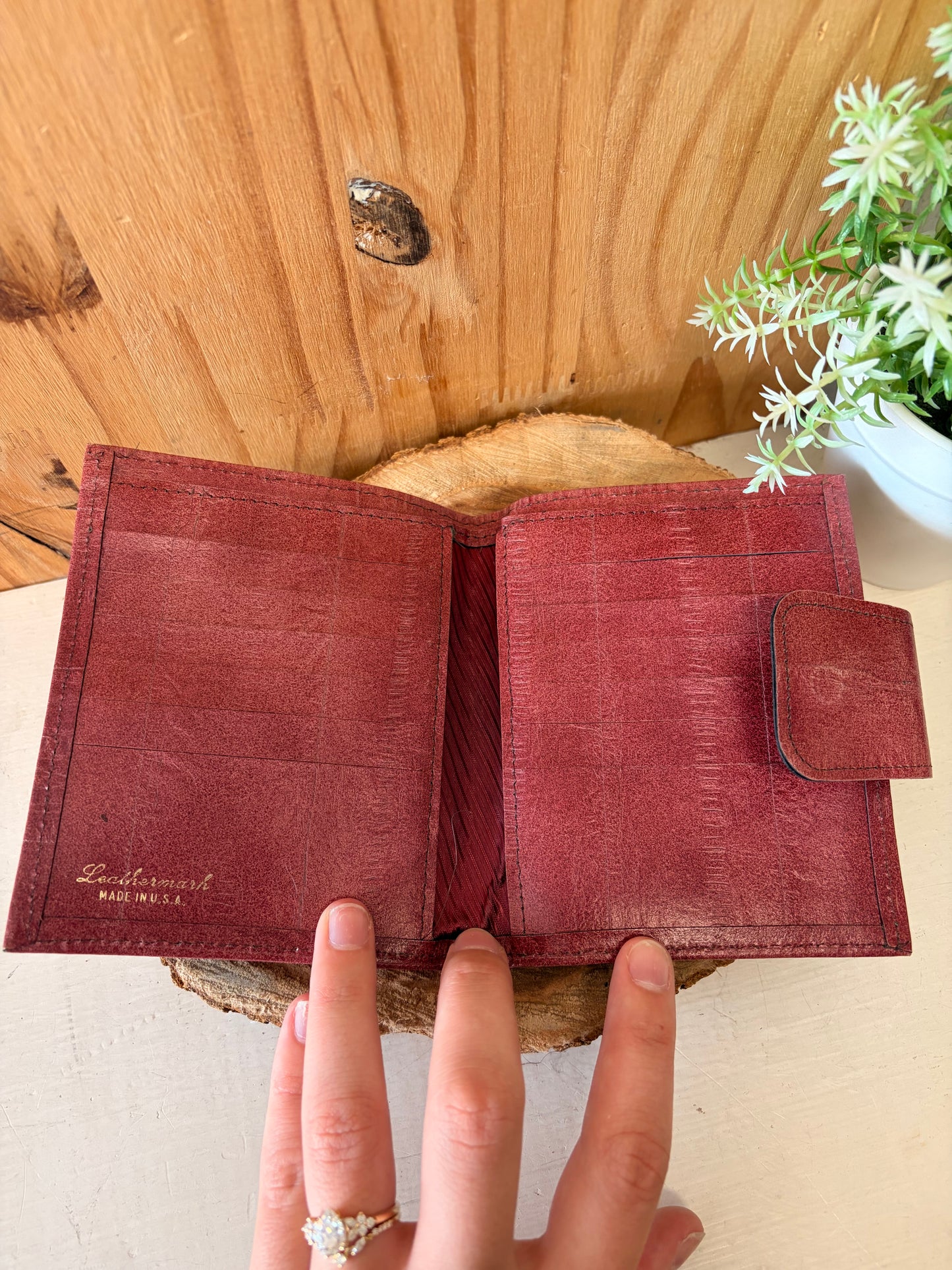 Vtg Red Leather Wallet