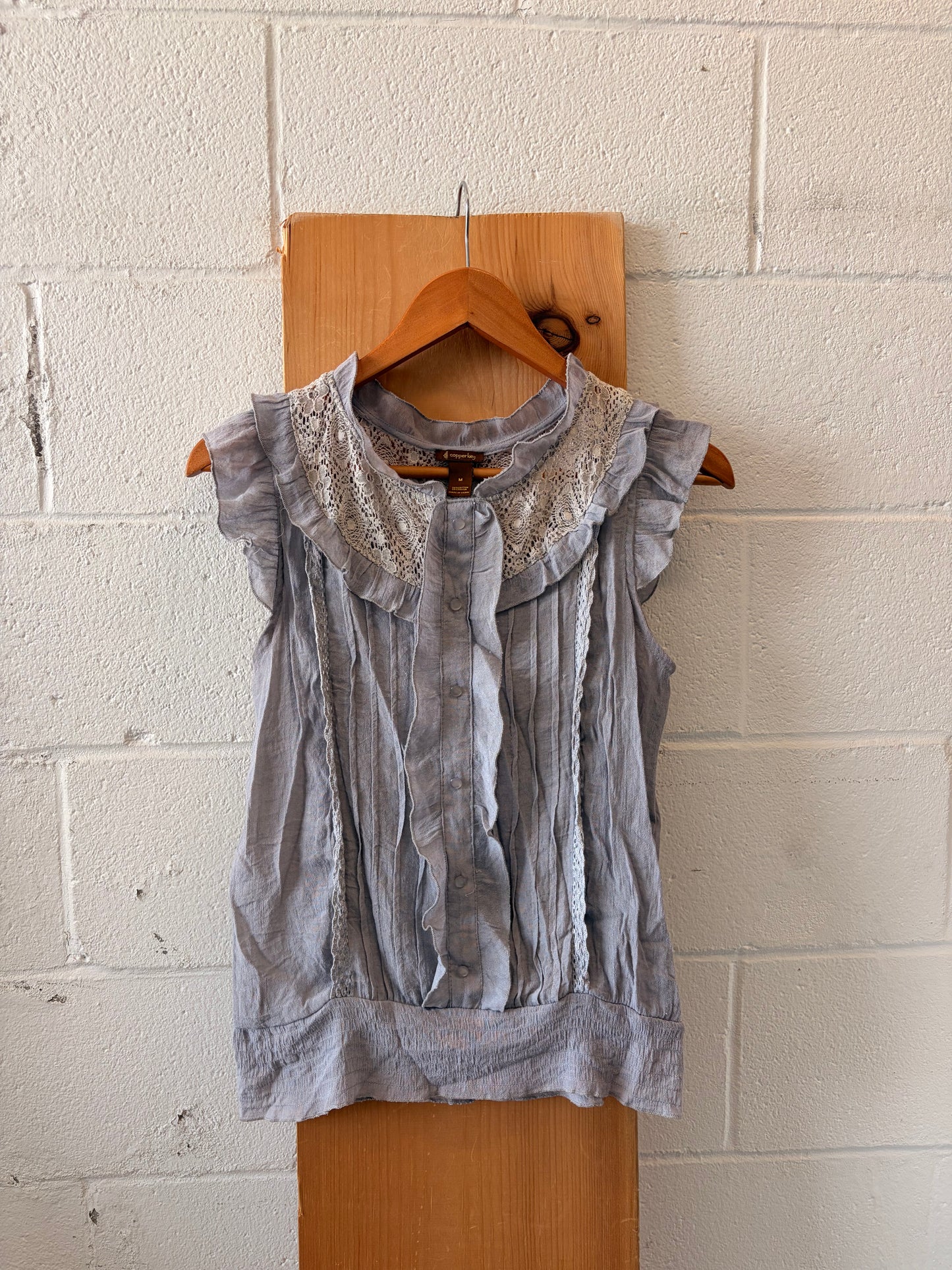 Ruffled Lace Blouse : M