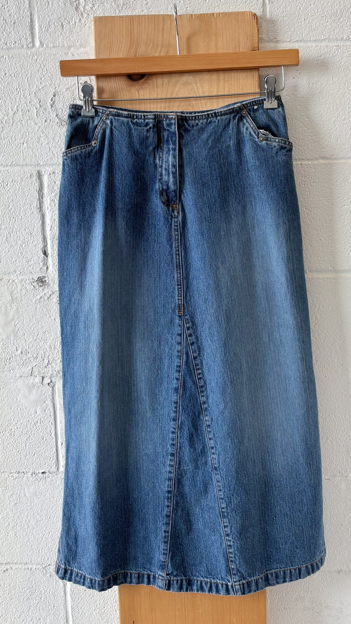 Y2K Denim Skirt : 28” W