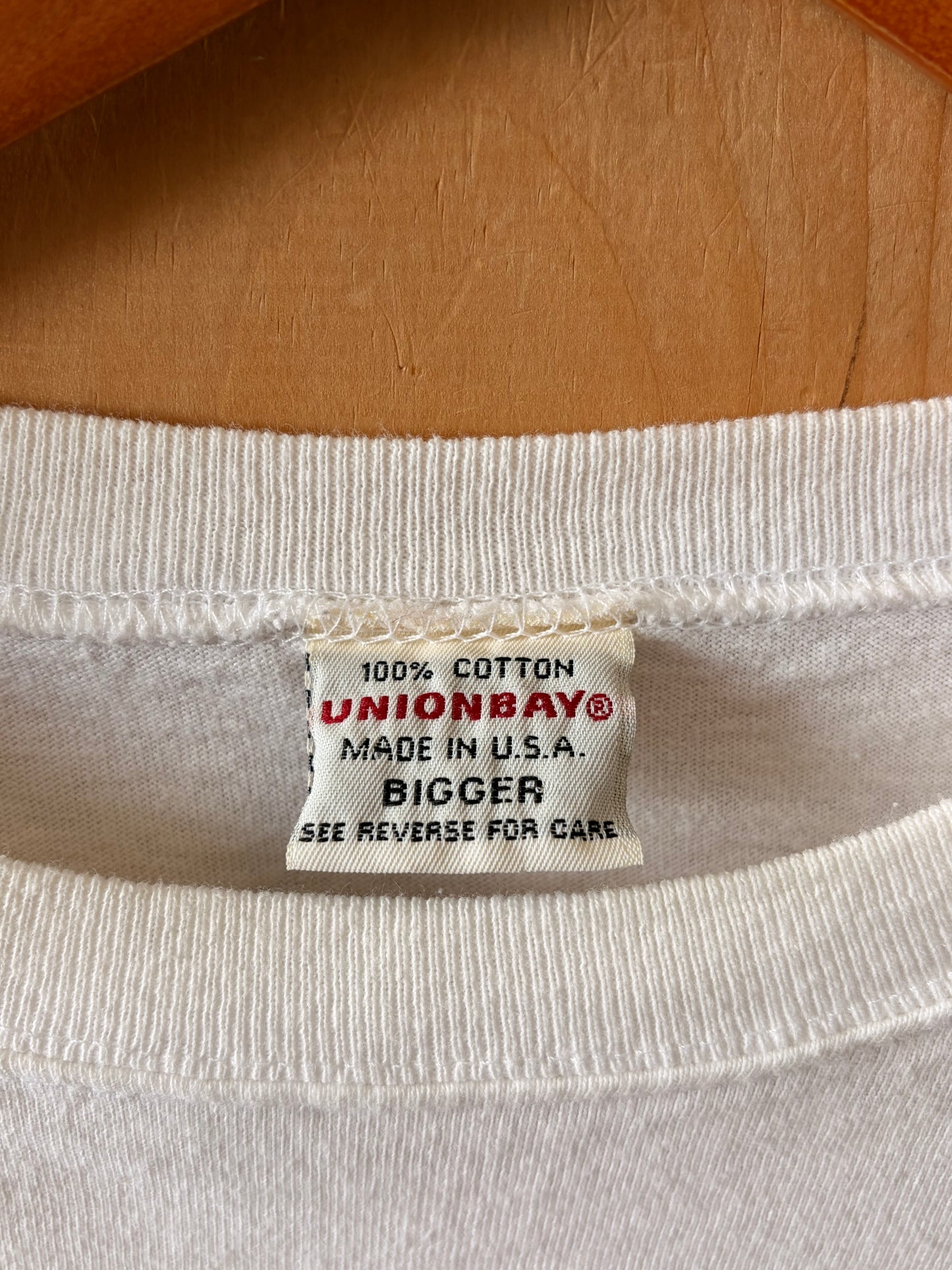 Vtg Single Stitch Union Bay “Joe Fix” Tee : L/XL