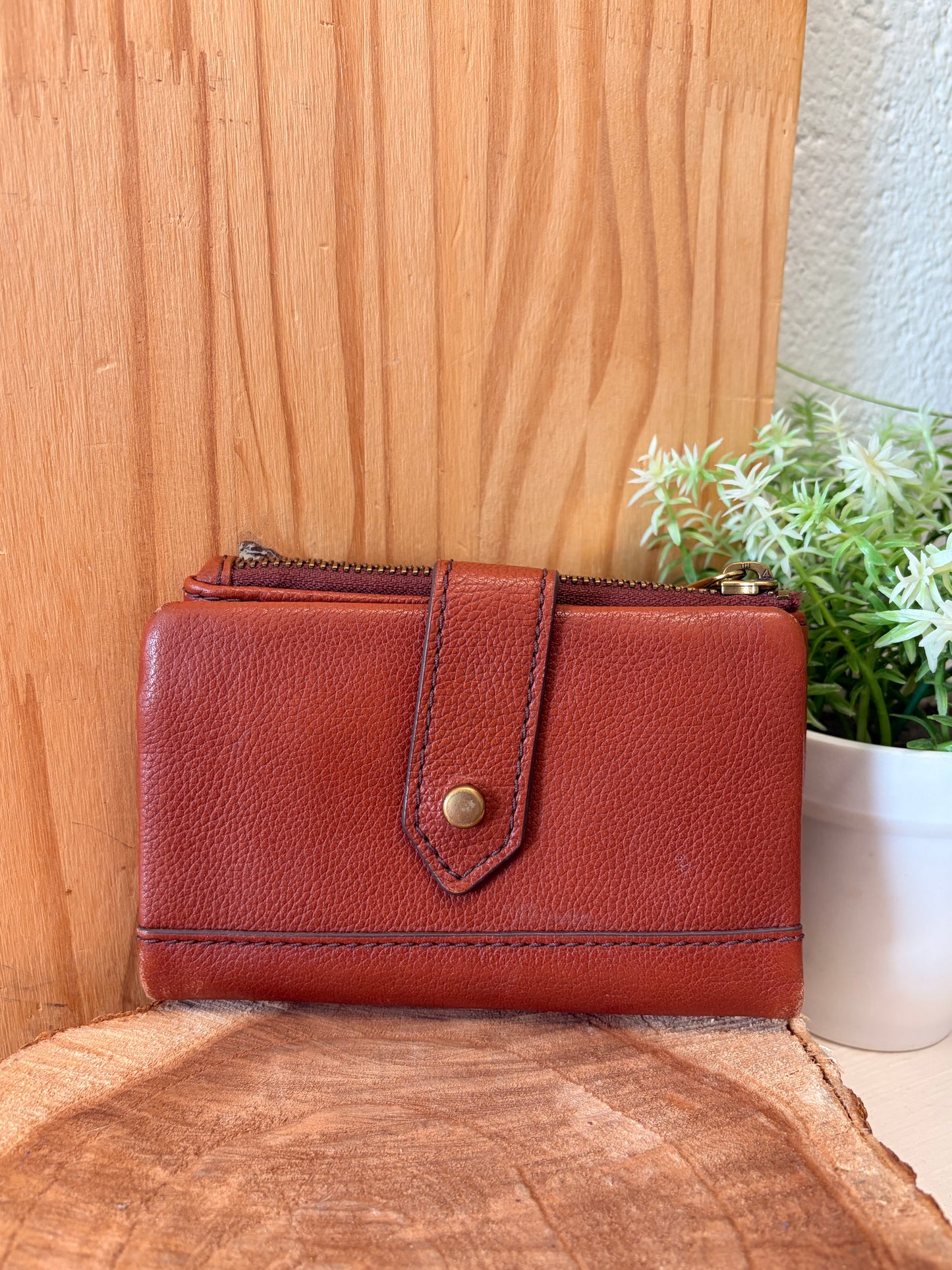 Brown Fossil Bifold Wallet