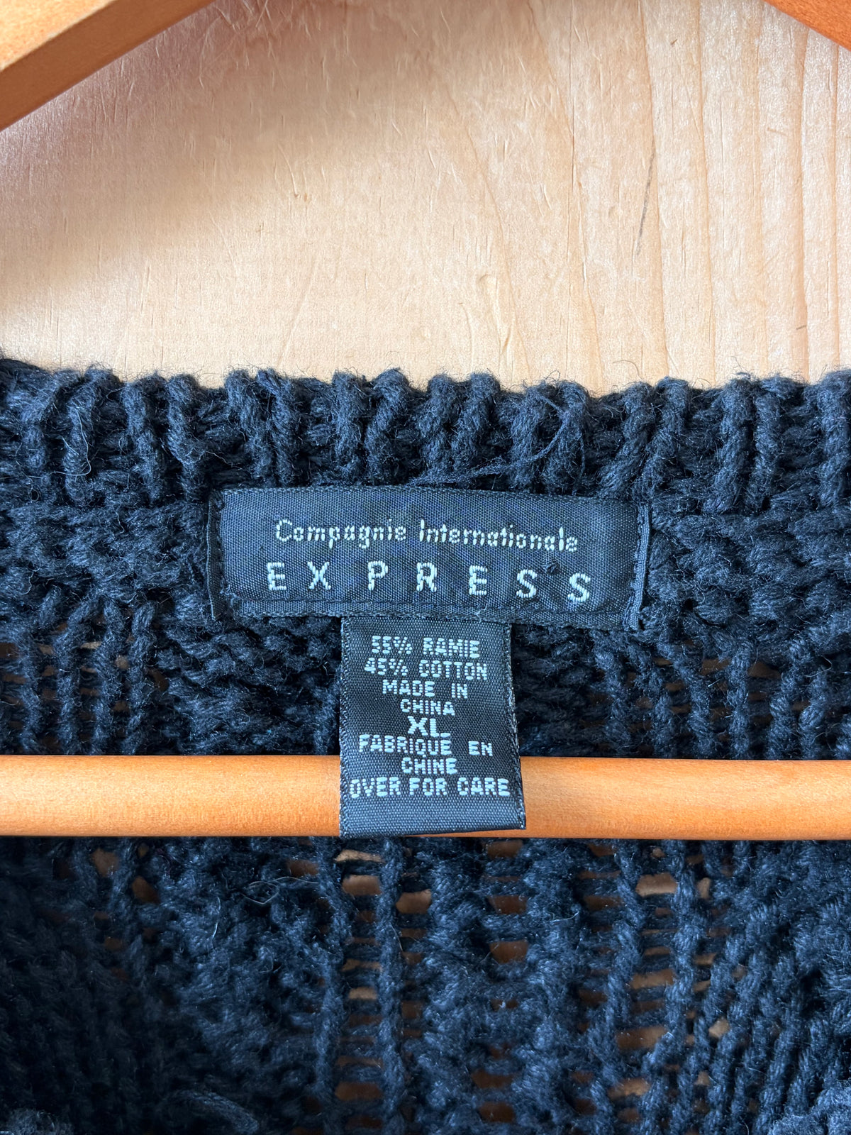 Compagnie Internationale Express Black Cable Knit Sweater : XL