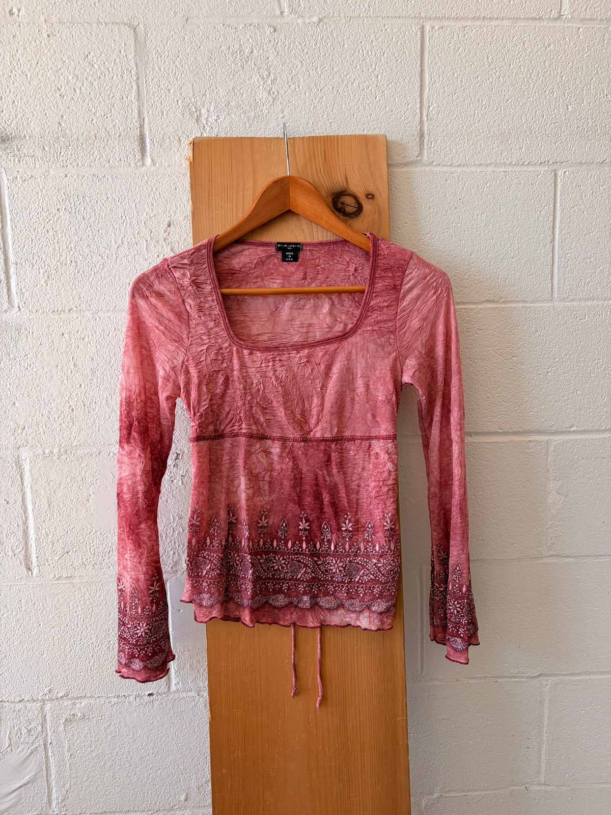 Vtg Semi-Sheer Embroidered Pink Top : M