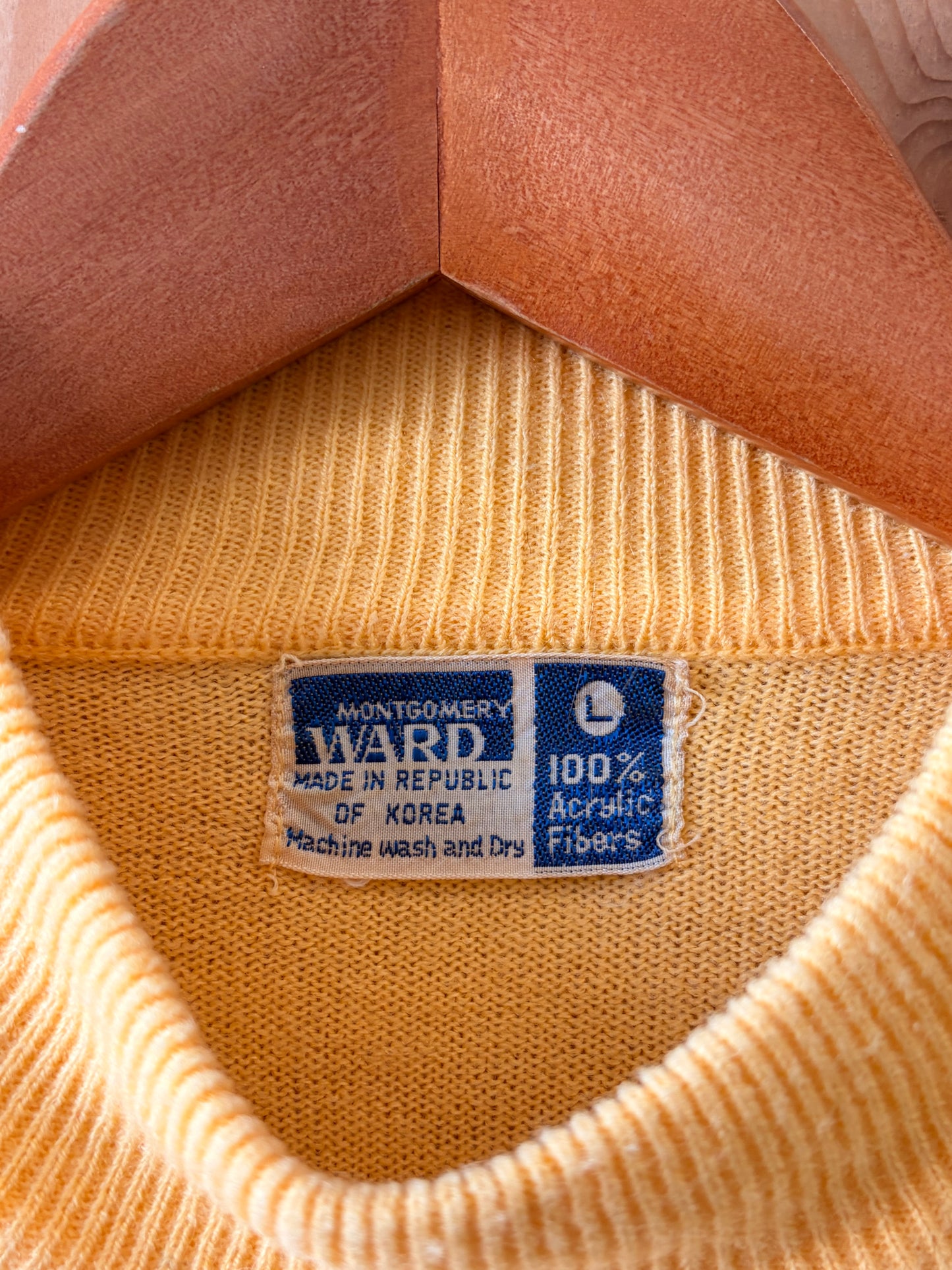 Vtg Short Sleeve Yellow Mock Neck Sweater : L