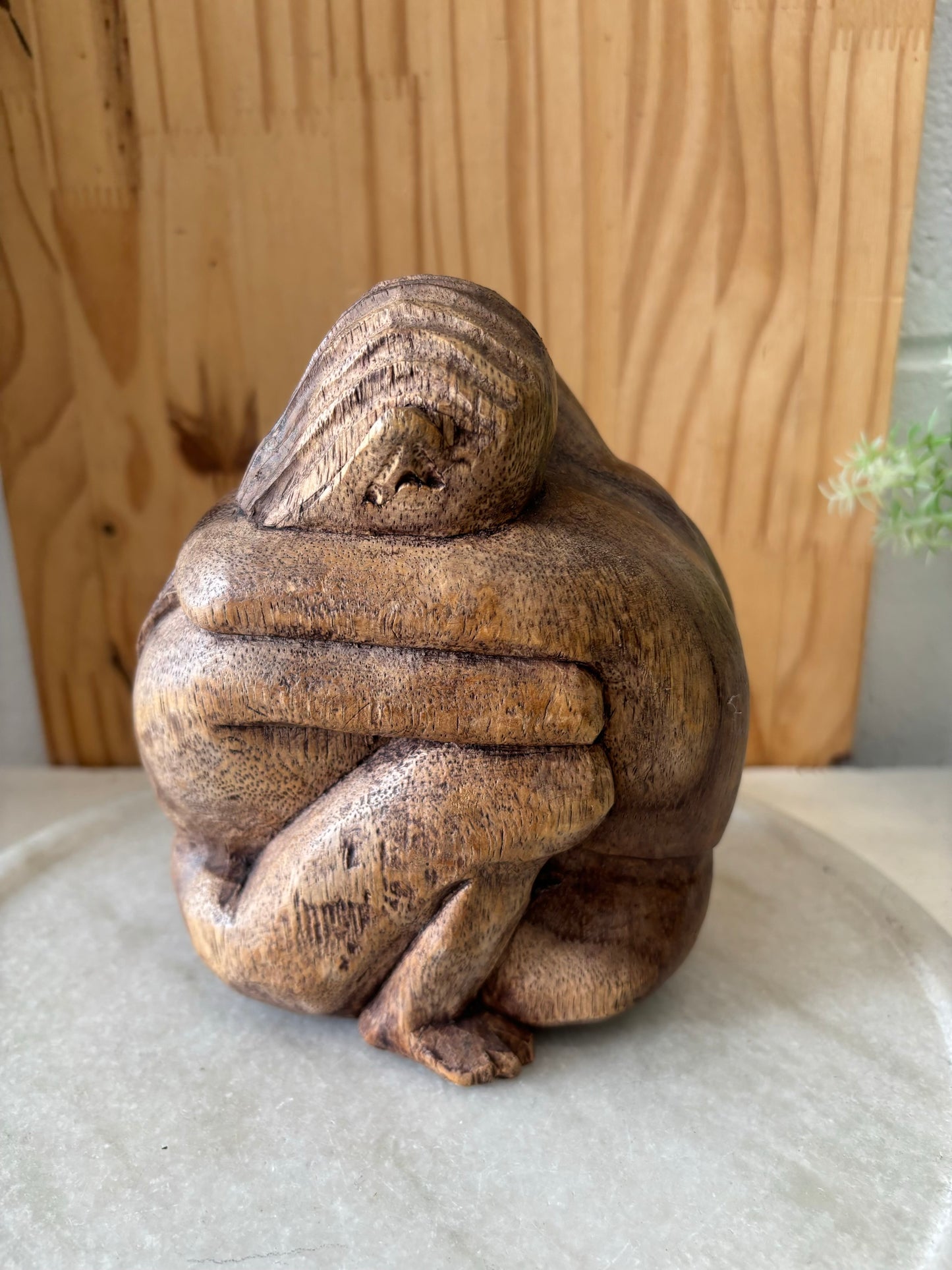 Vtg Wooden Embrace Statue