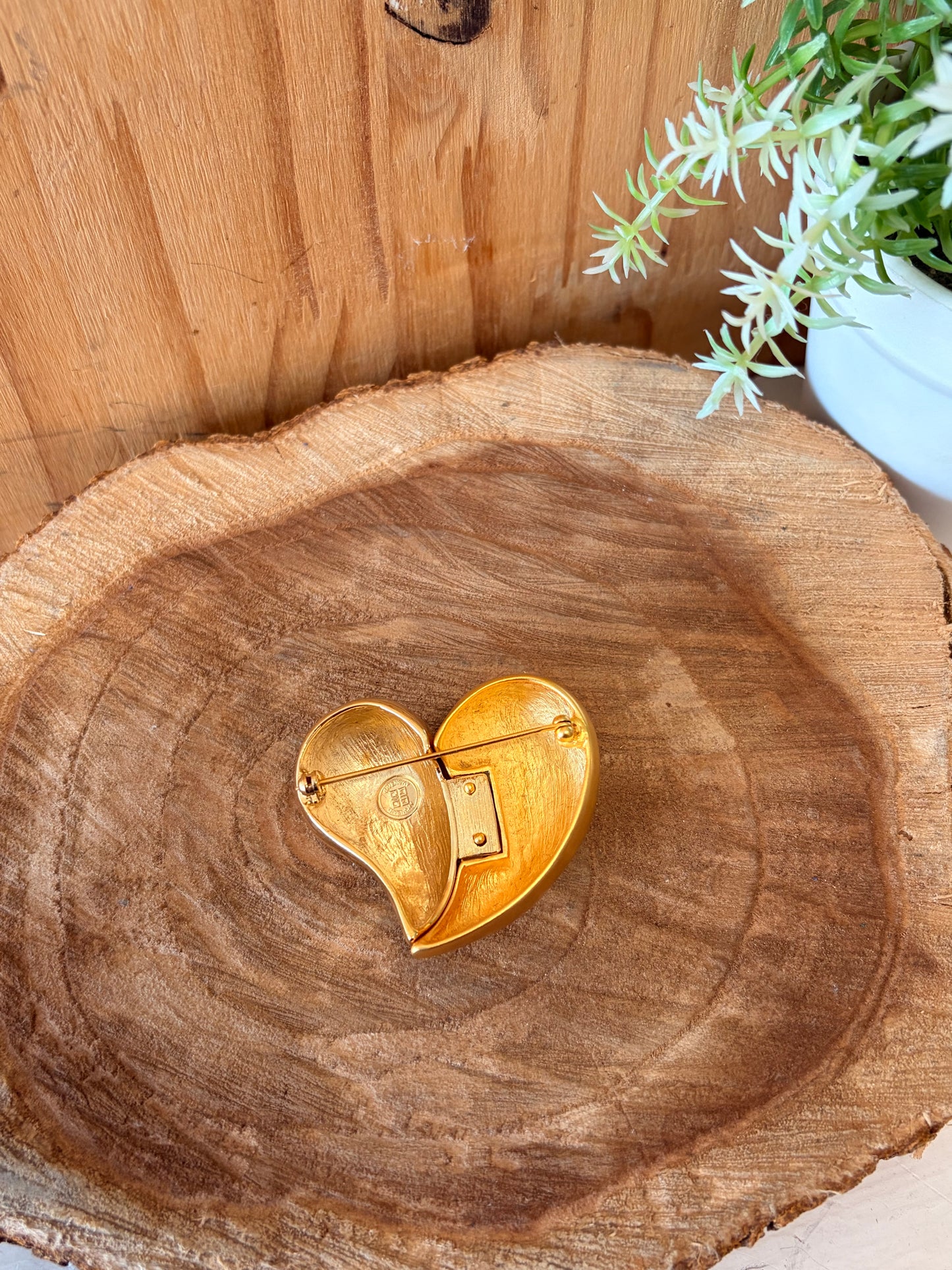 Gold Tone Heart Brooch