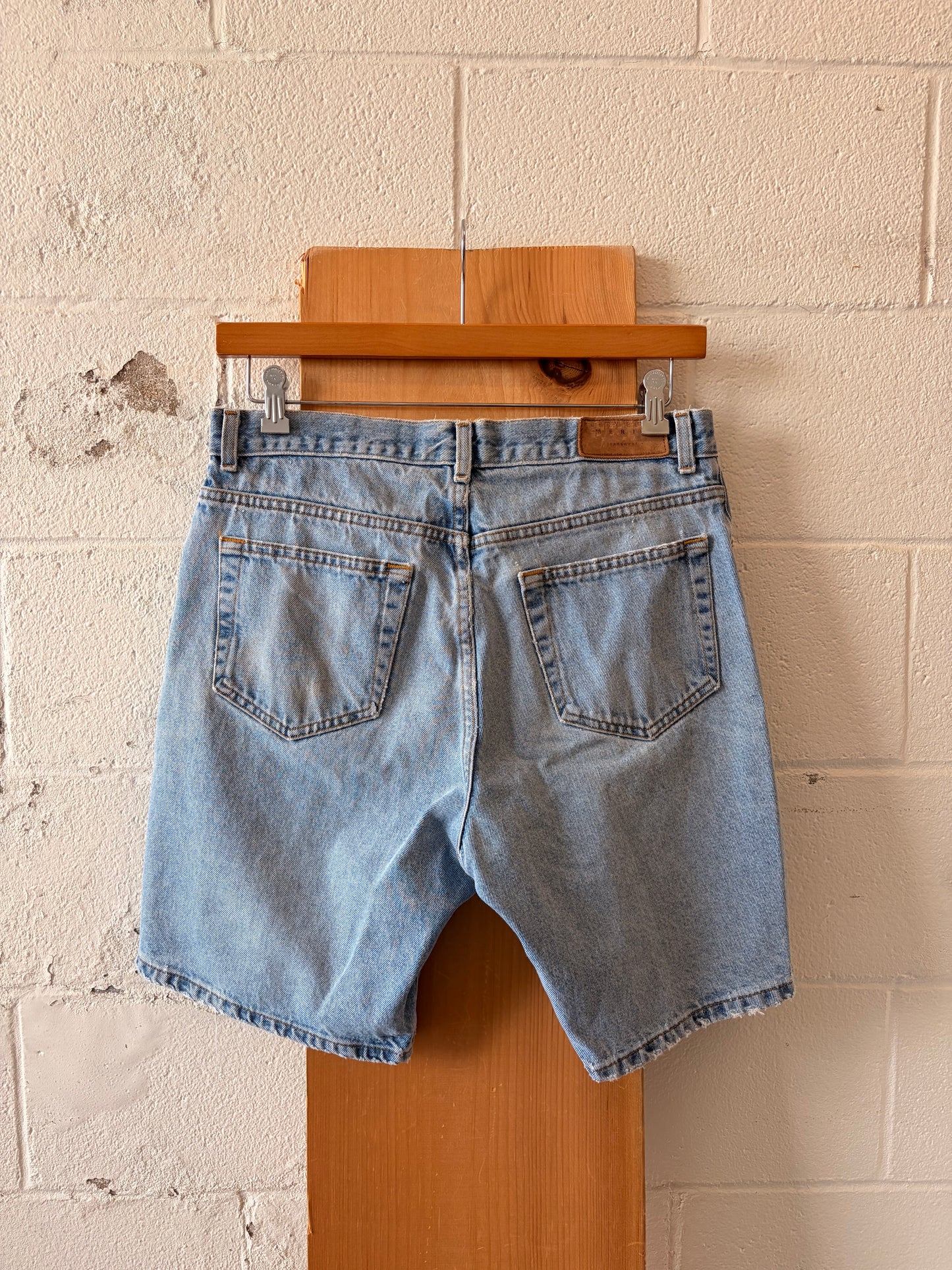 Perry Ellis Denim Shorts : 34