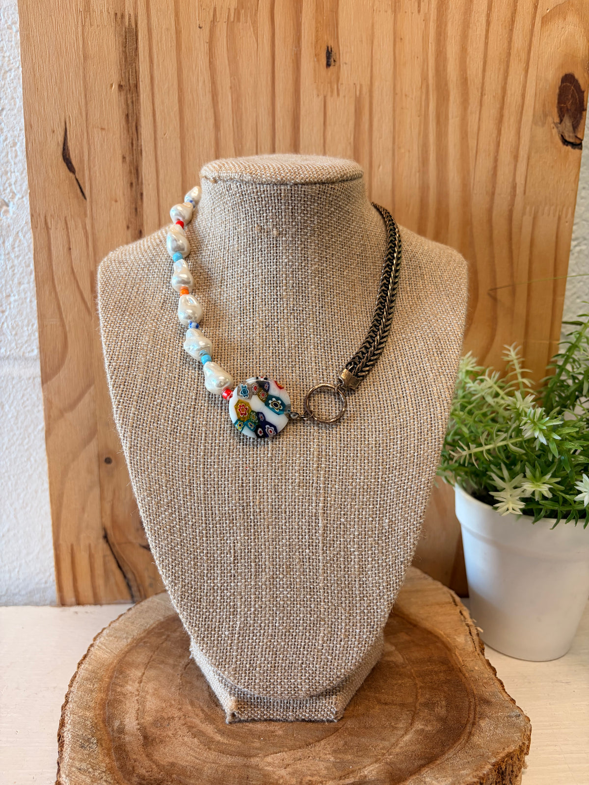 Mixed Media Pearl Choker Necklace