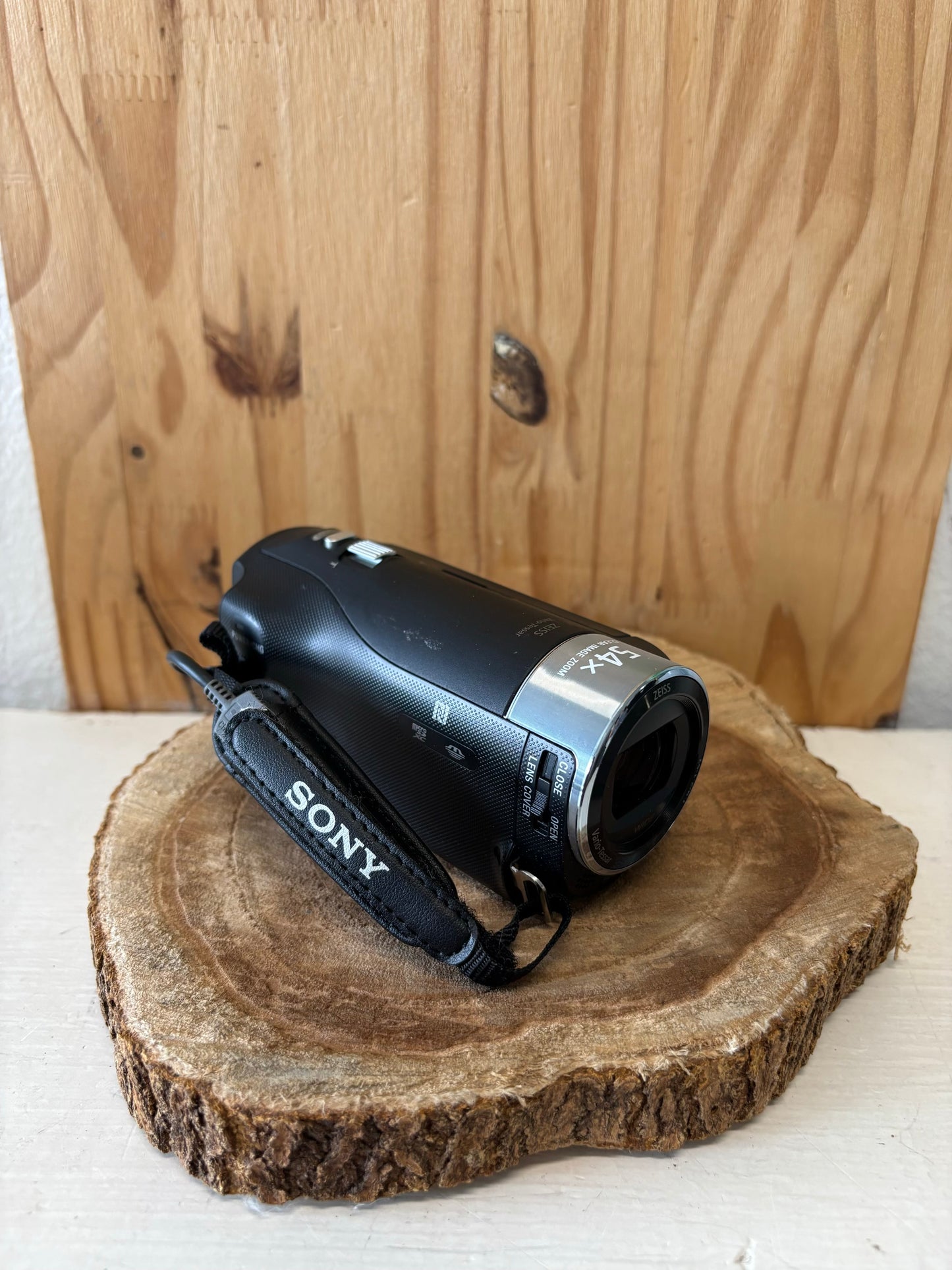 Sony HDR-PJ275 HD Camcorder (Local Pickup Only)