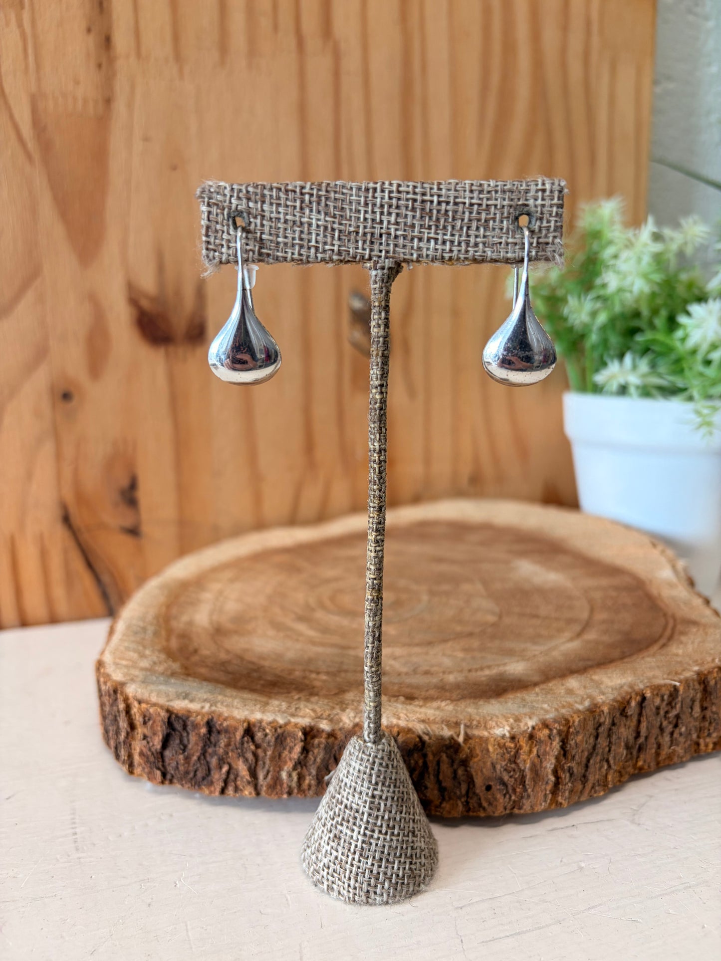 925 Sterling Silver Tear Drop Earrings