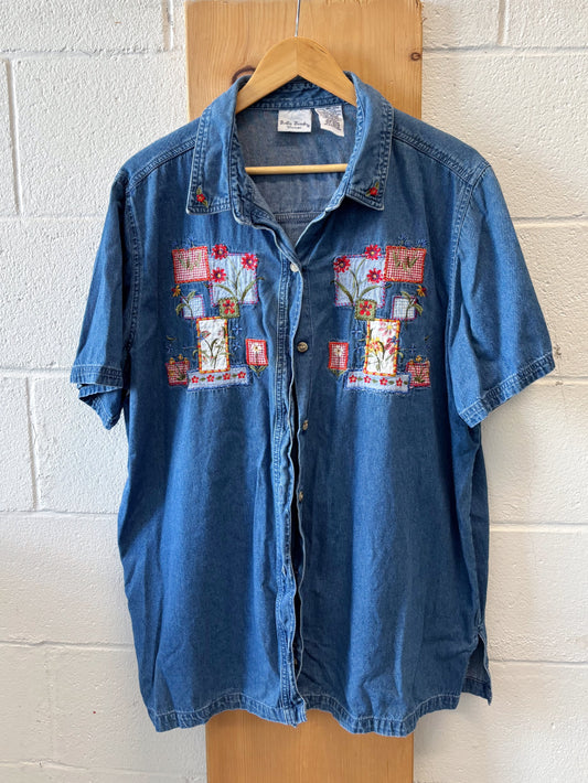 Denim Embroidered Short Sleeve Top : 18/20 W