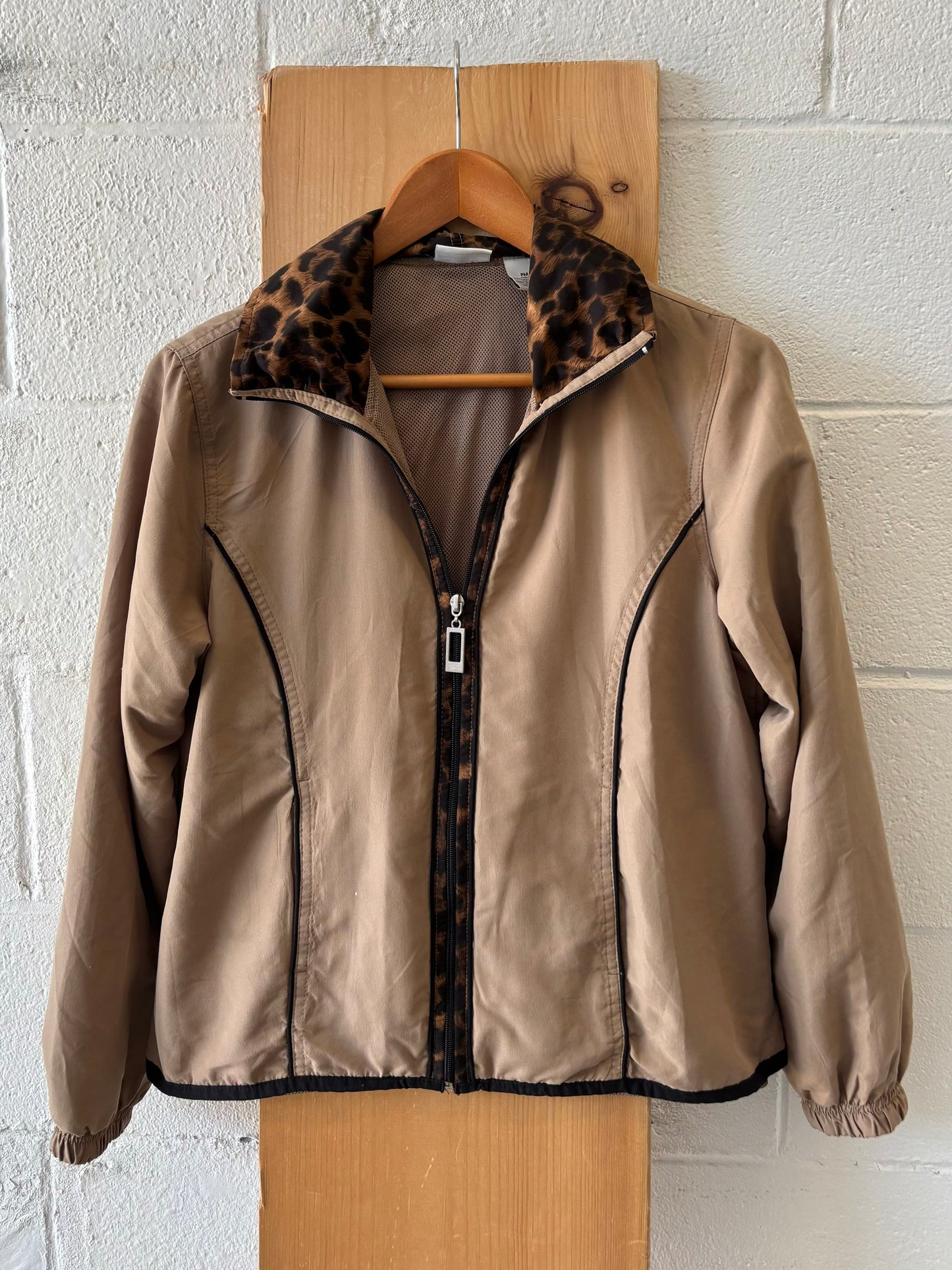 Leopard Accent Zip Up Jacket : Petite M