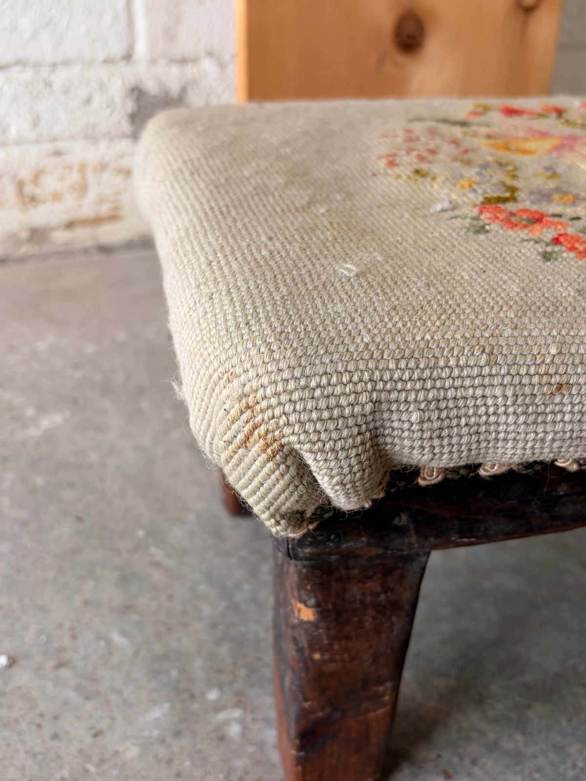 Vtg Floral Embroidered Wooden Footstool (Local Pick Up Only - As Is)