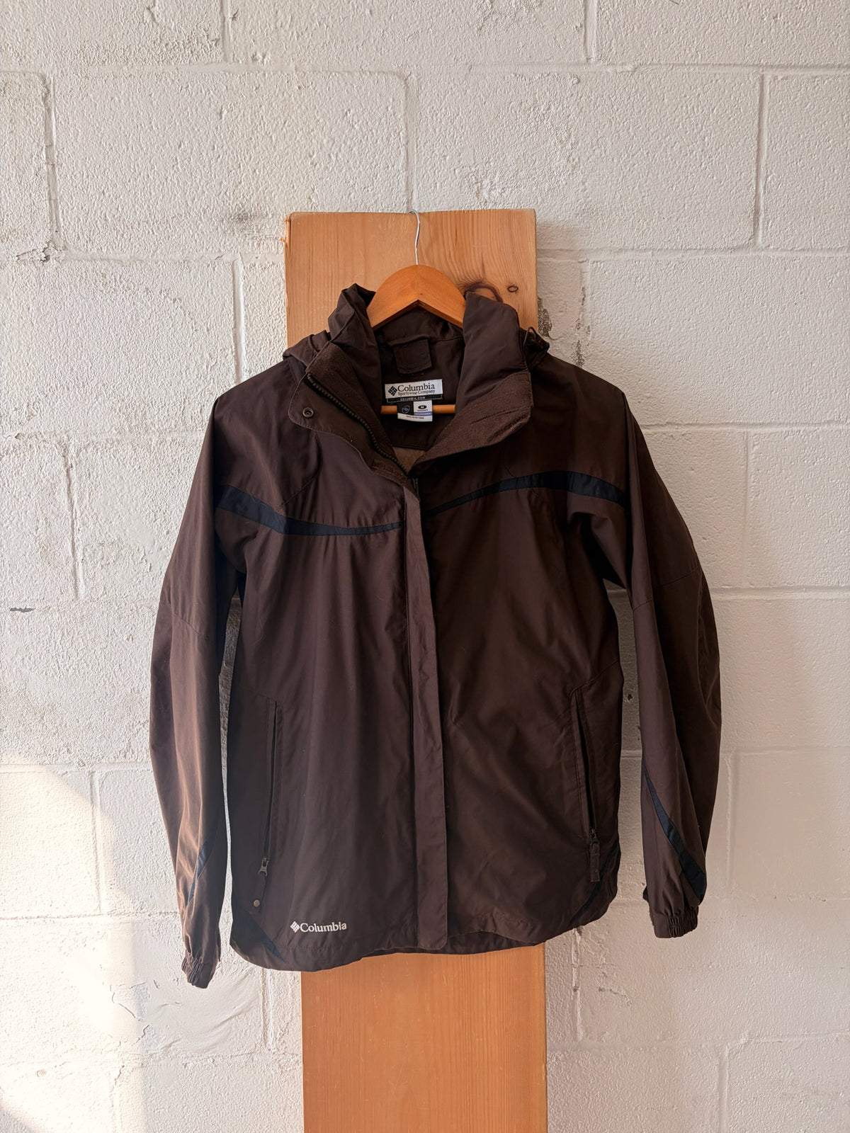 Brown Columbia Hooded Jacket : M