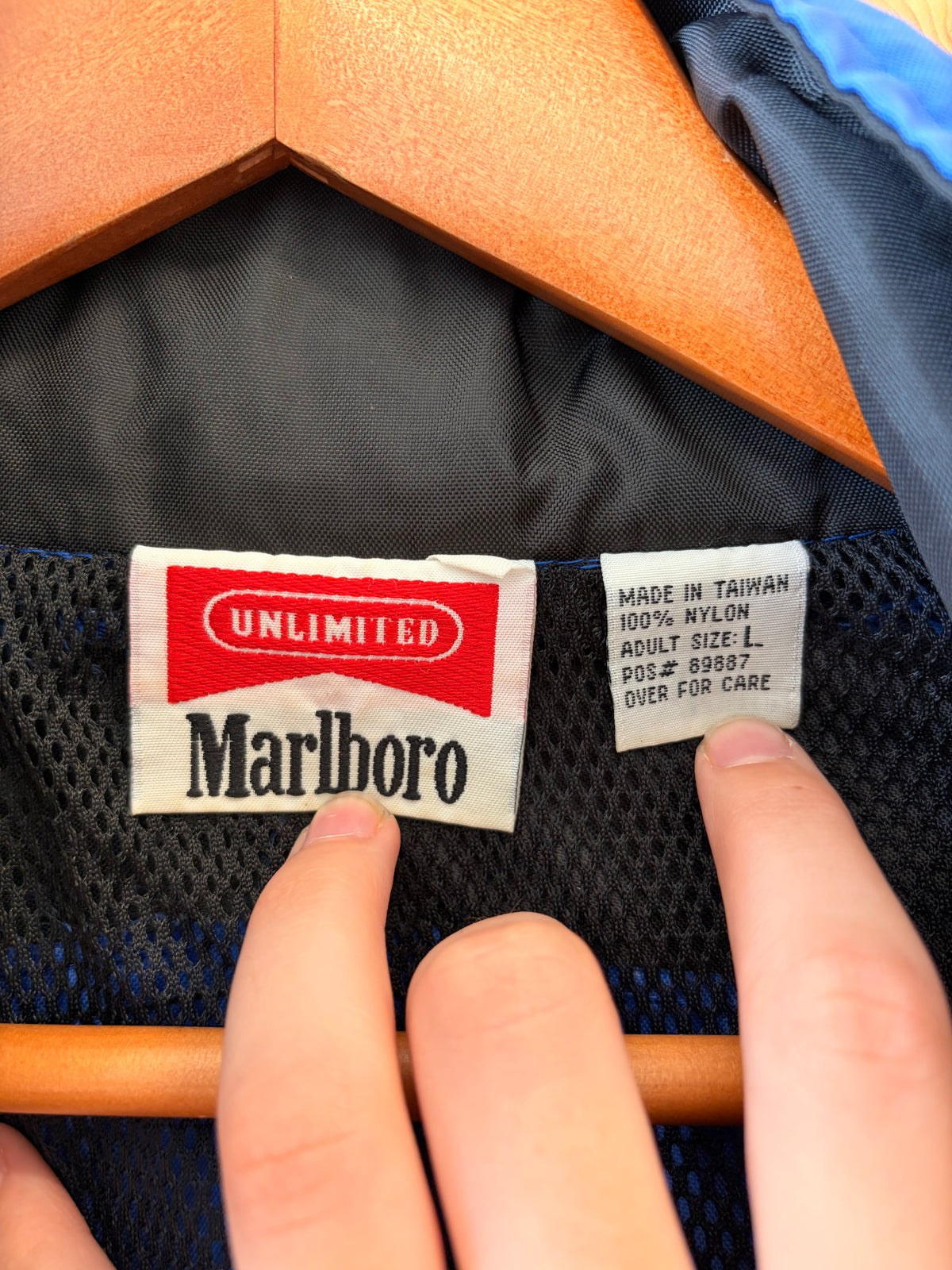 Vtg Marlboro Blue Windbreaker Jacket : L (As Is)